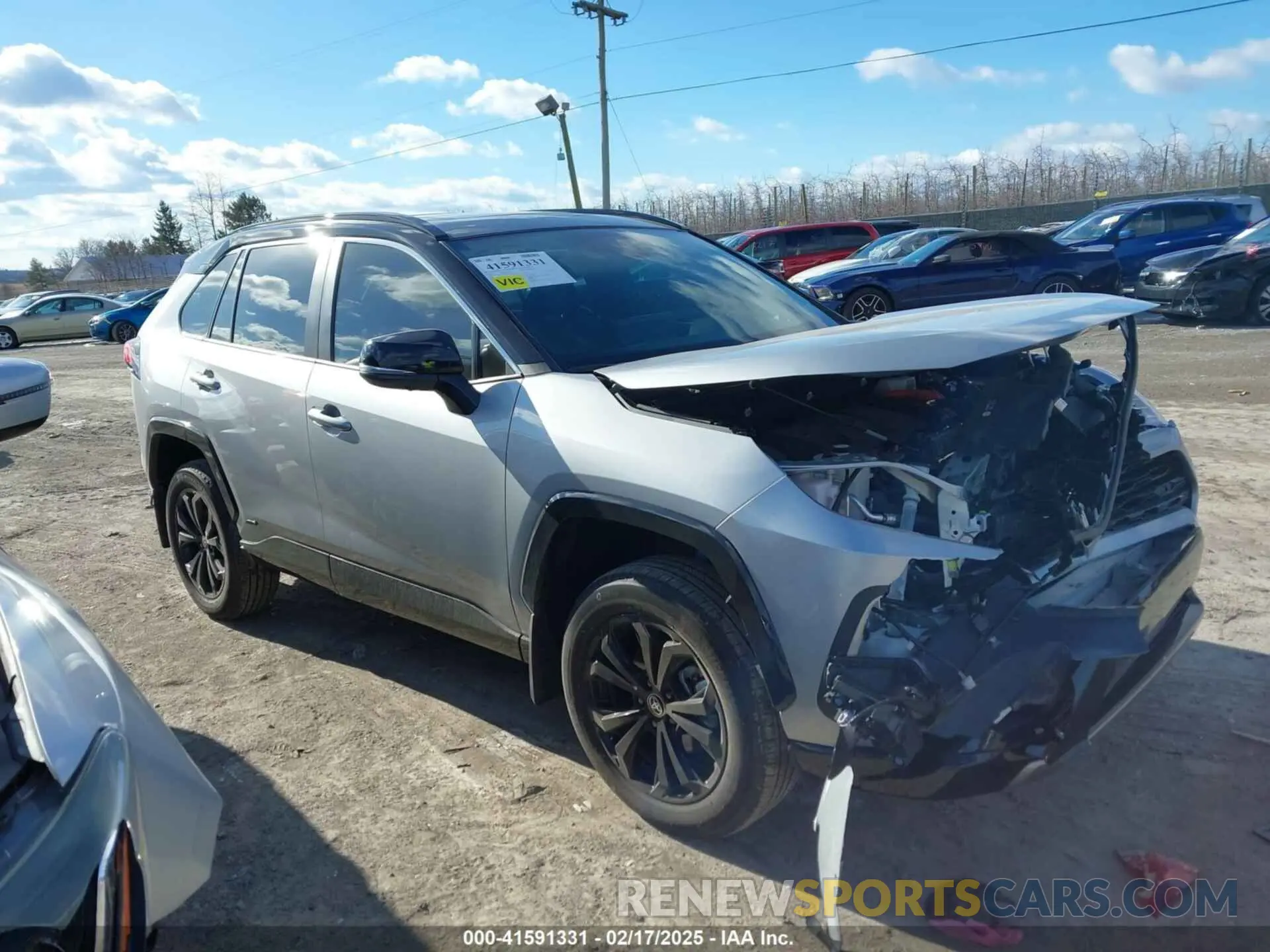 1 Фотография поврежденного автомобиля 2T3E6RFV0RW052121 TOYOTA RAV4 HYBRID 2024
