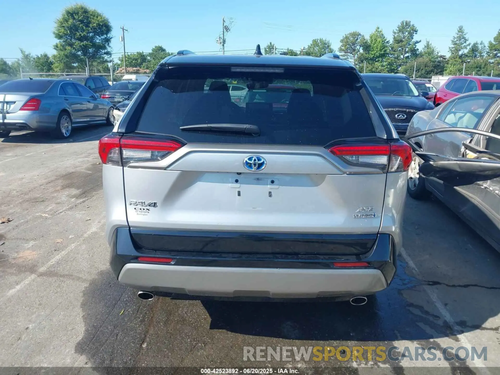 16 Фотография поврежденного автомобиля 2T3E6RFV3RW051836 TOYOTA RAV4 HYBRID 2024