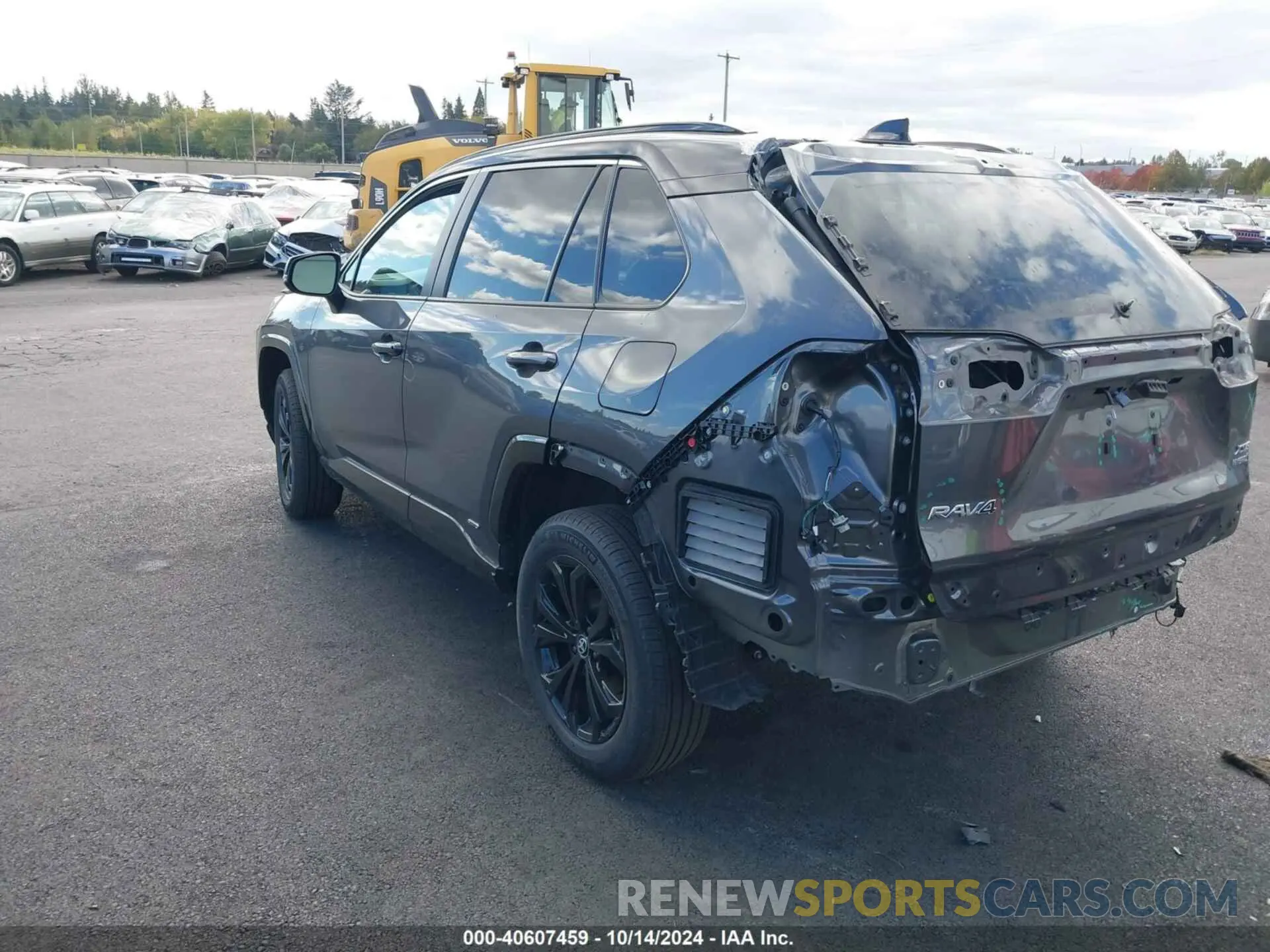 3 Фотография поврежденного автомобиля 2T3E6RFV8RW047488 TOYOTA RAV4 HYBRID 2024