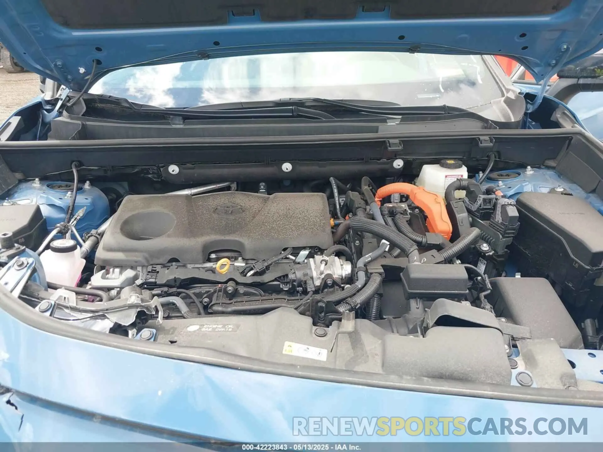 10 Photograph of a damaged car 2T3E6RFV8RW082547 TOYOTA RAV4 HYBRID 2024