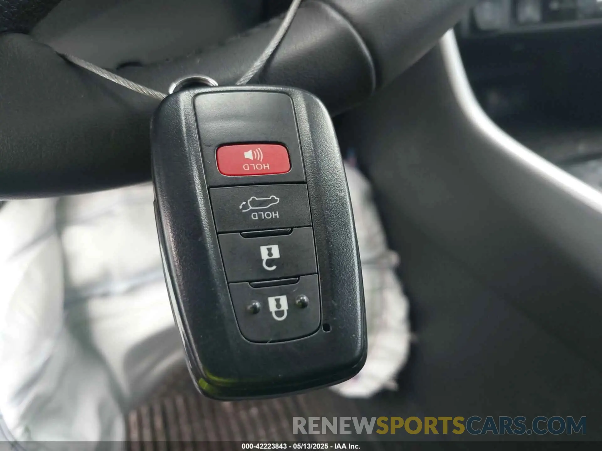 11 Photograph of a damaged car 2T3E6RFV8RW082547 TOYOTA RAV4 HYBRID 2024
