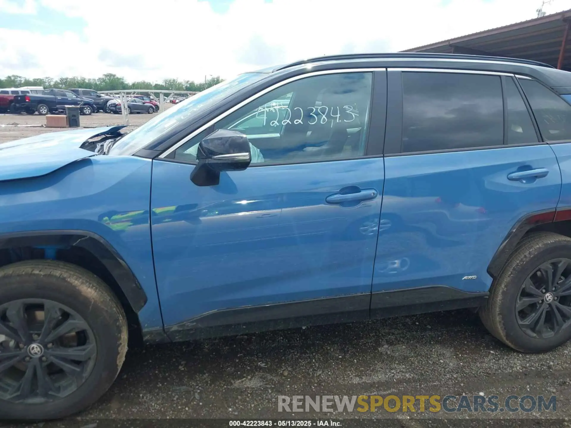 14 Photograph of a damaged car 2T3E6RFV8RW082547 TOYOTA RAV4 HYBRID 2024