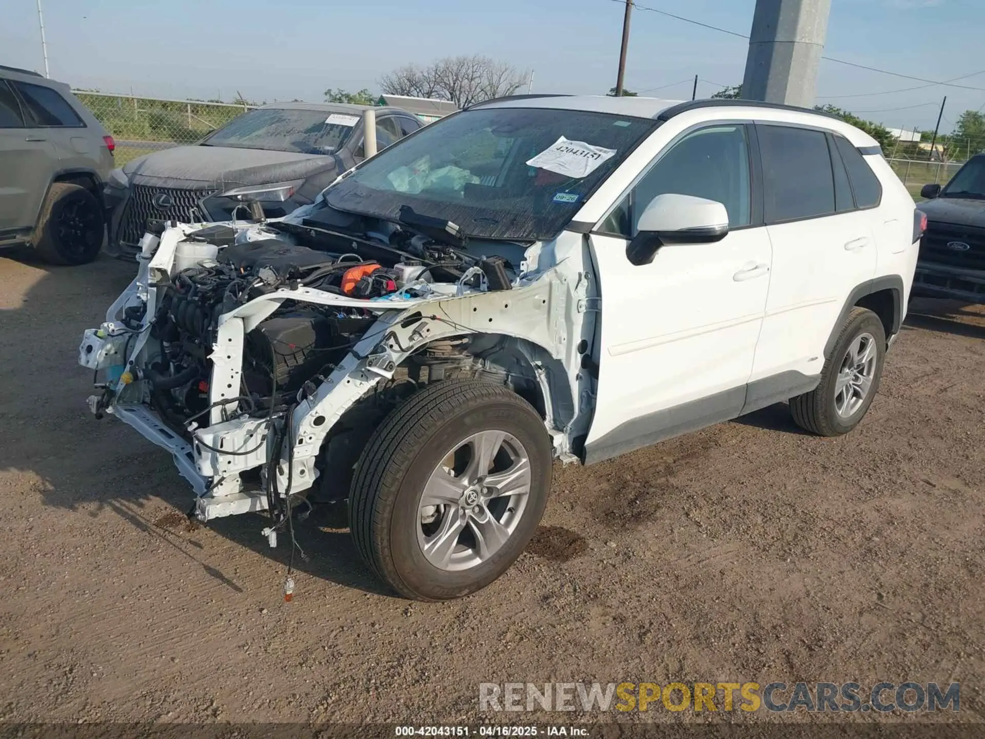 2 Photograph of a damaged car 2T3MWRFV3RW243740 TOYOTA RAV4 HYBRID 2024