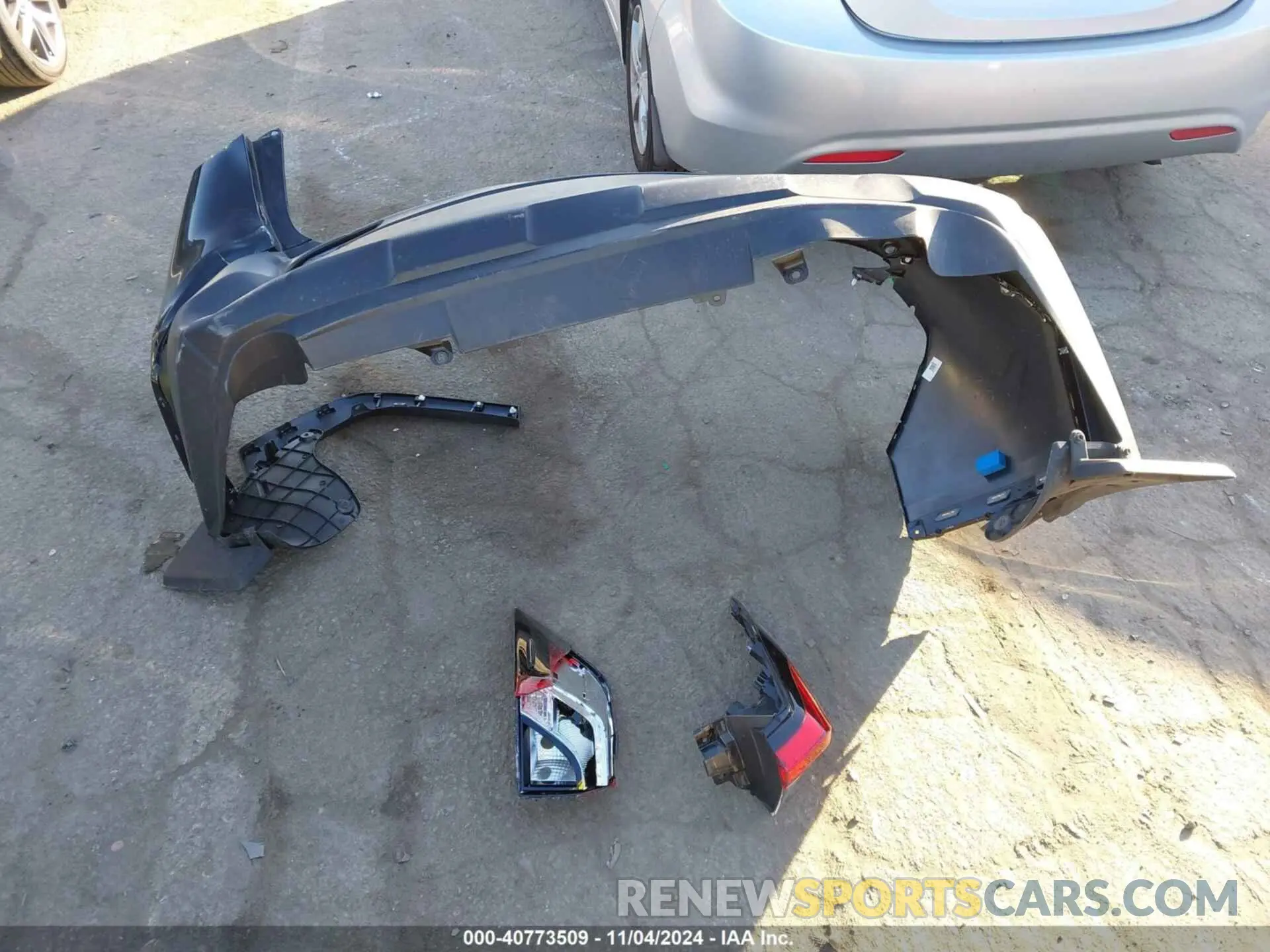 12 Фотография поврежденного автомобиля 2T3MWRFV7RW187172 TOYOTA RAV4 HYBRID 2024