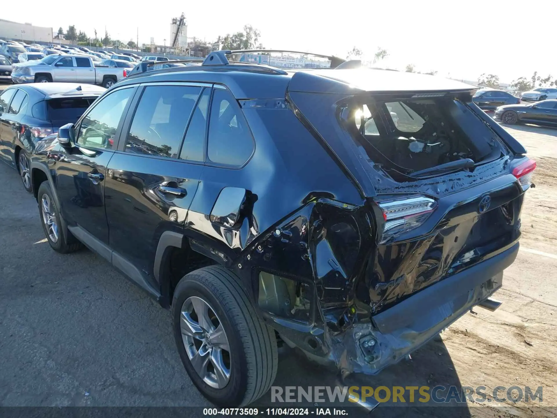 3 Фотография поврежденного автомобиля 2T3MWRFV7RW187172 TOYOTA RAV4 HYBRID 2024
