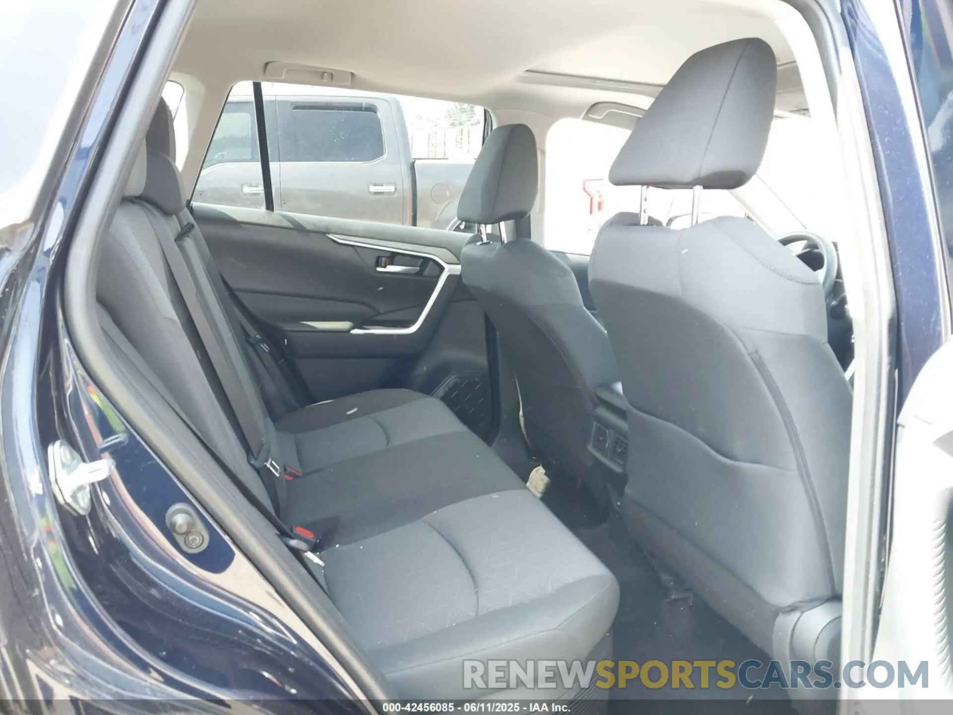8 Photograph of a damaged car 2T3RWRFV1RW236713 TOYOTA RAV4 HYBRID 2024