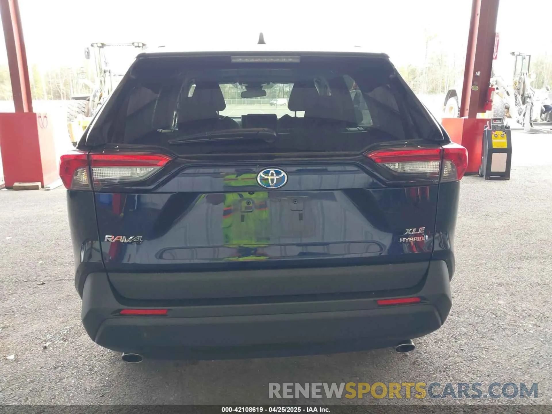 16 Photograph of a damaged car 2T3RWRFV1RW248876 TOYOTA RAV4 HYBRID 2024
