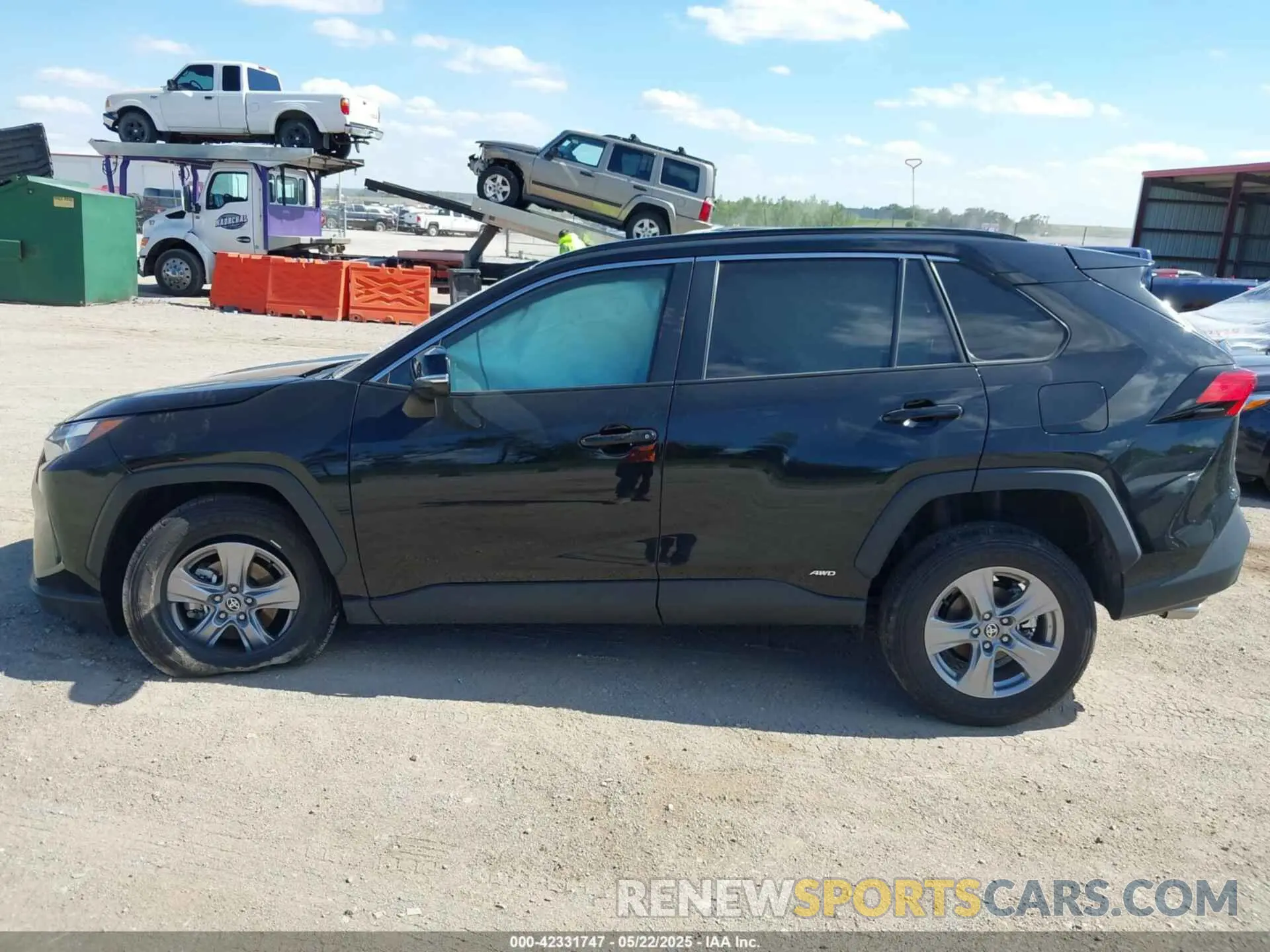 14 Photograph of a damaged car 2T3RWRFV7RW222489 TOYOTA RAV4 HYBRID 2024