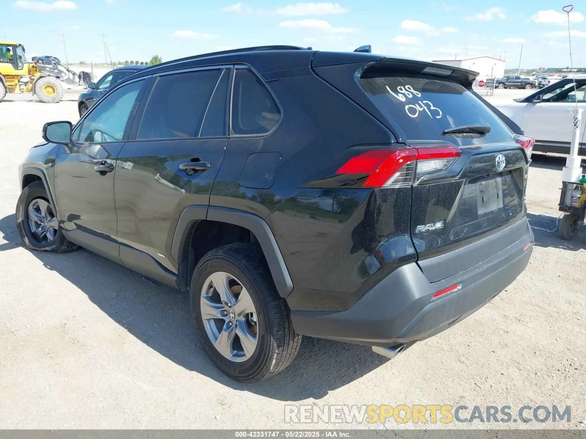 3 Photograph of a damaged car 2T3RWRFV7RW222489 TOYOTA RAV4 HYBRID 2024