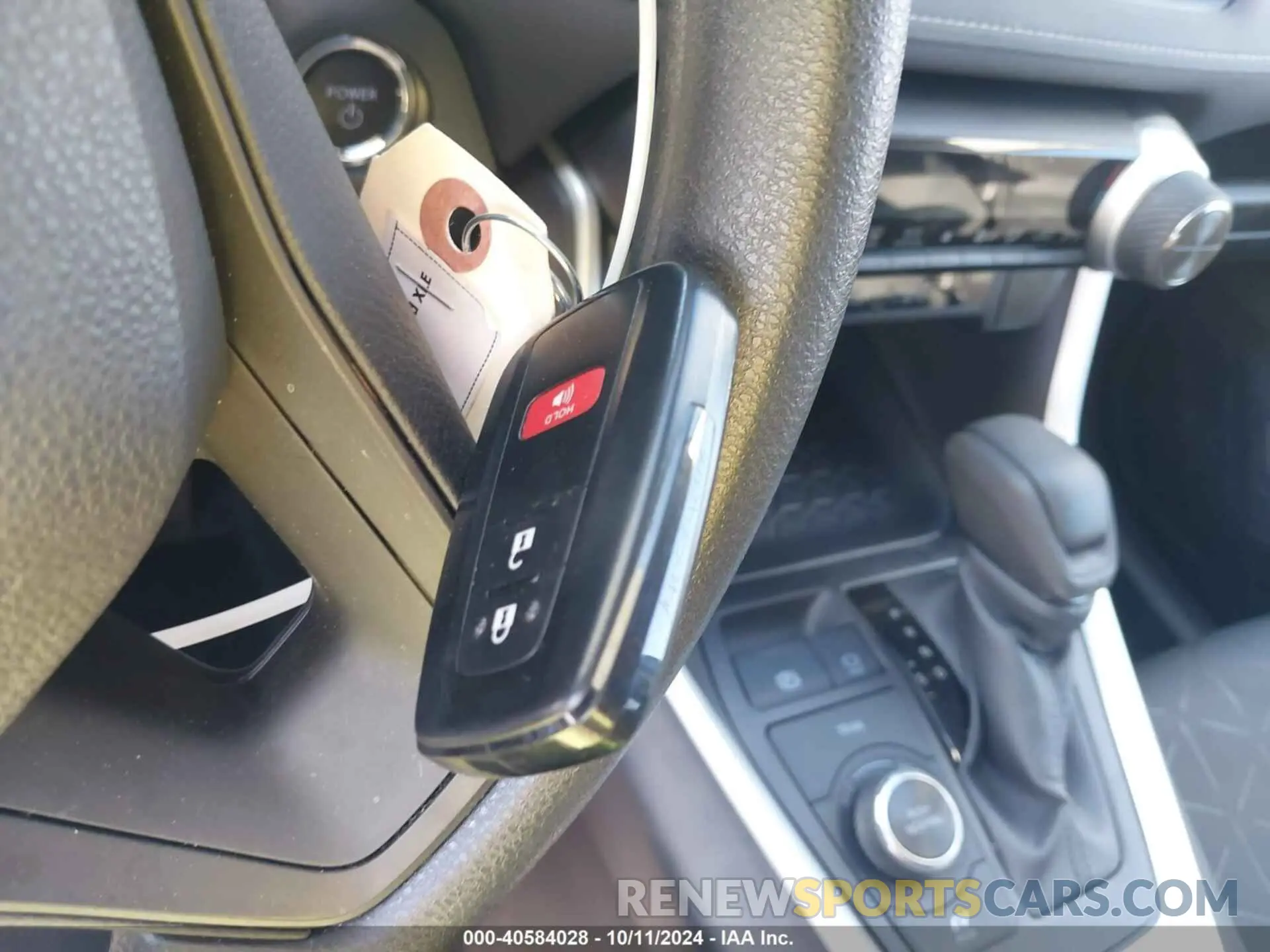 11 Photograph of a damaged car 2T3RWRFV8RW211842 TOYOTA RAV4 HYBRID 2024