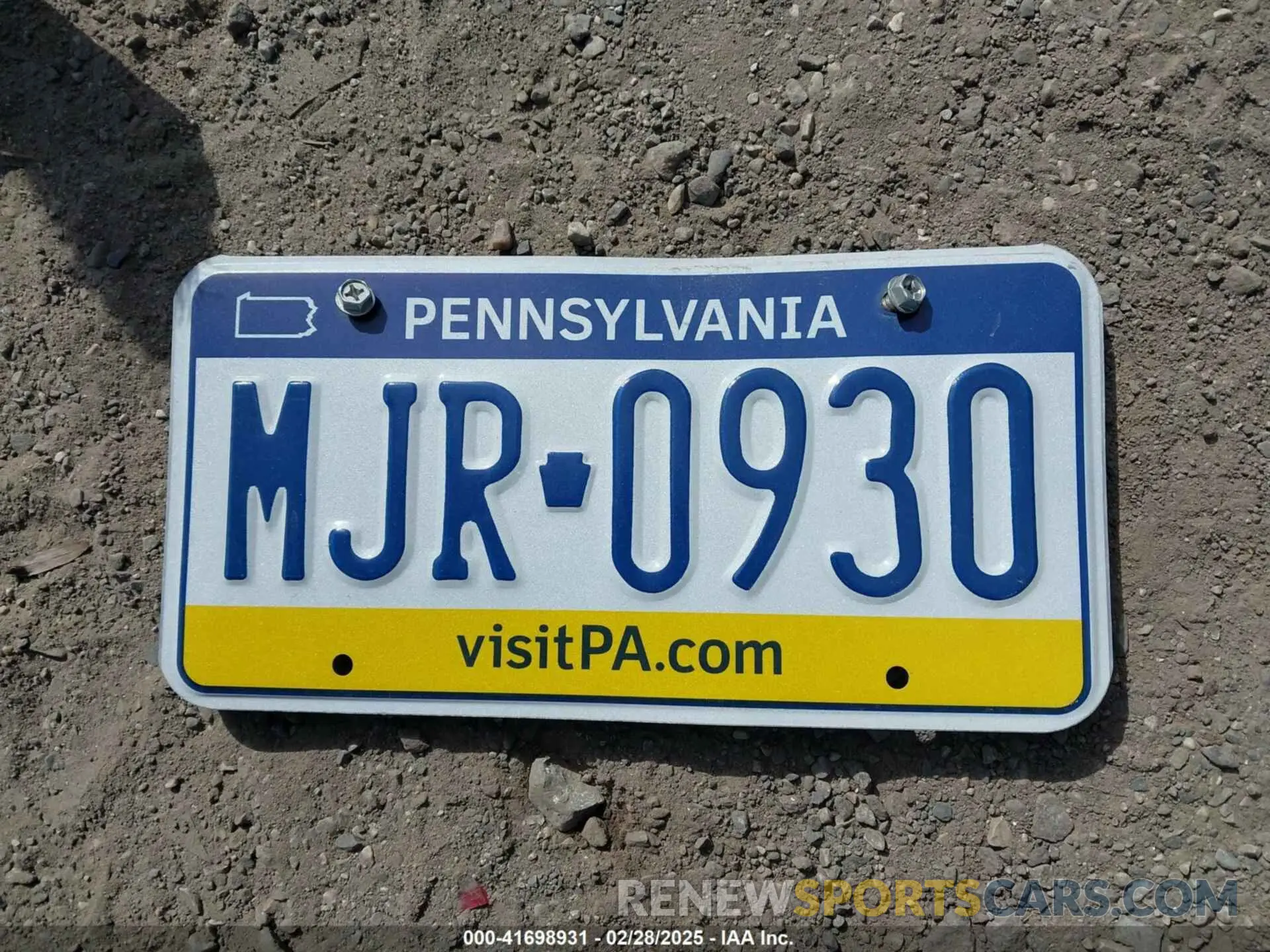 12 Photograph of a damaged car 2T3T6RFV0RW051283 TOYOTA RAV4 HYBRID 2024