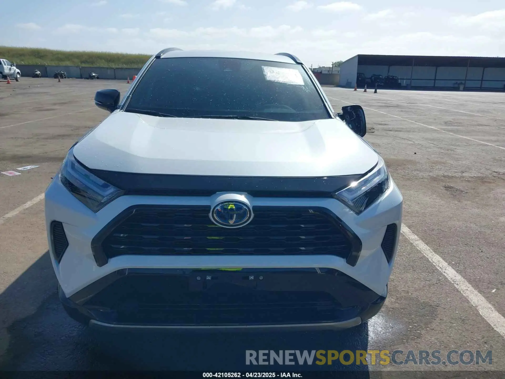 12 Photograph of a damaged car 2T3T6RFV5RW064322 TOYOTA RAV4 HYBRID 2024