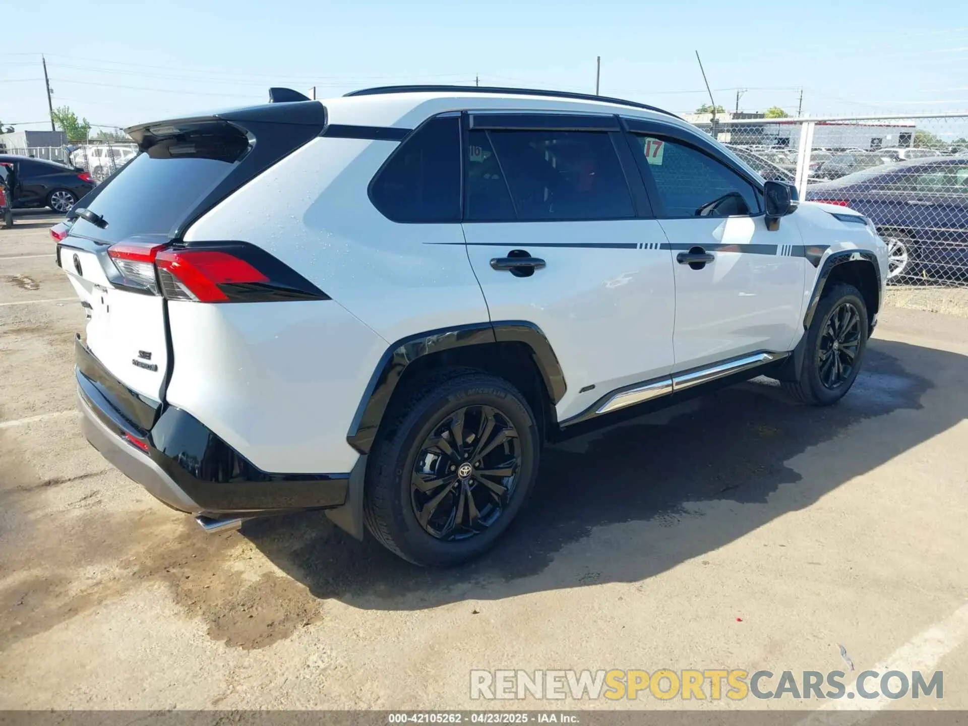 4 Photograph of a damaged car 2T3T6RFV5RW064322 TOYOTA RAV4 HYBRID 2024