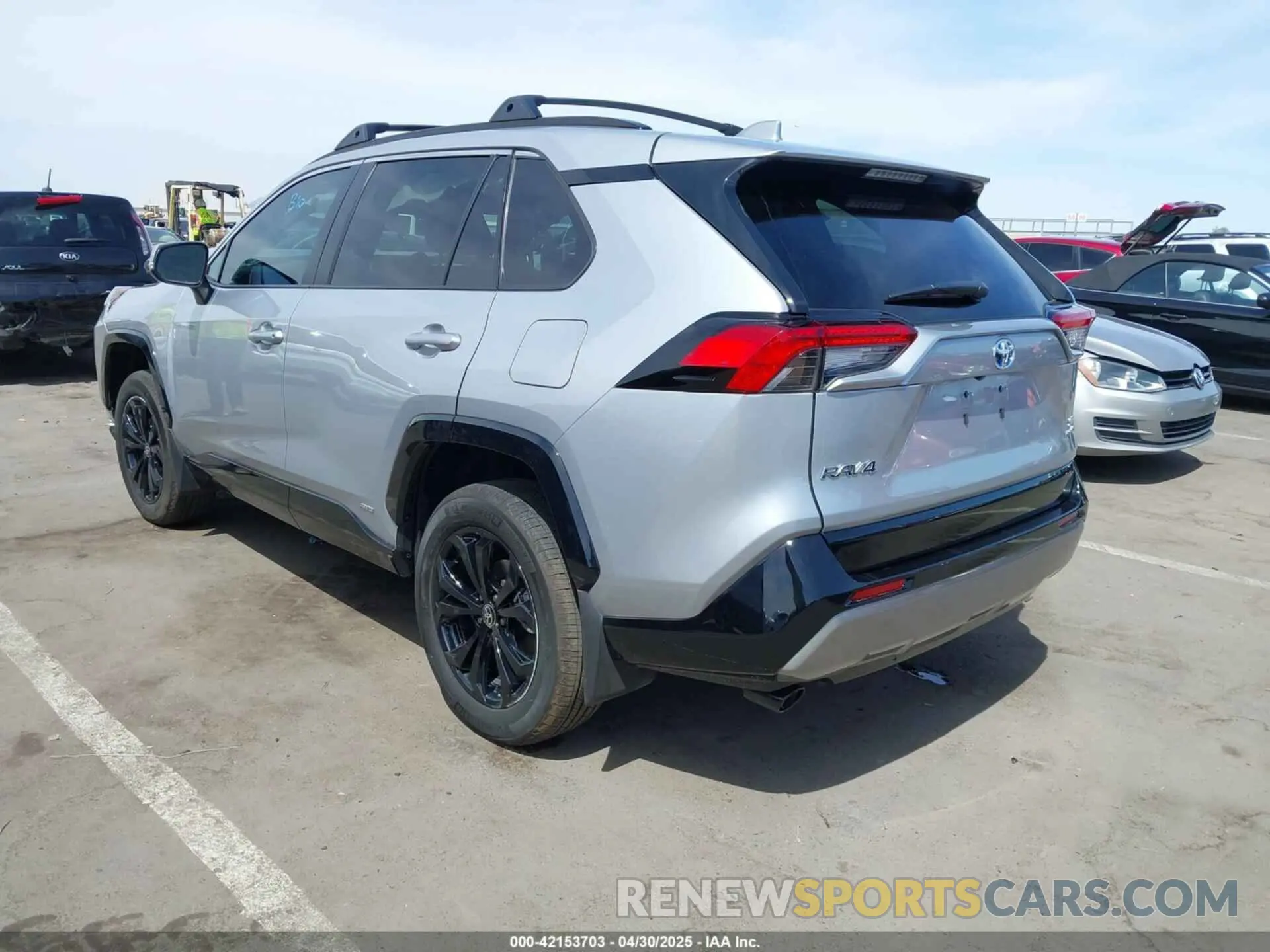 3 Photograph of a damaged car 2T3T6RFV9RW050861 TOYOTA RAV4 HYBRID 2024