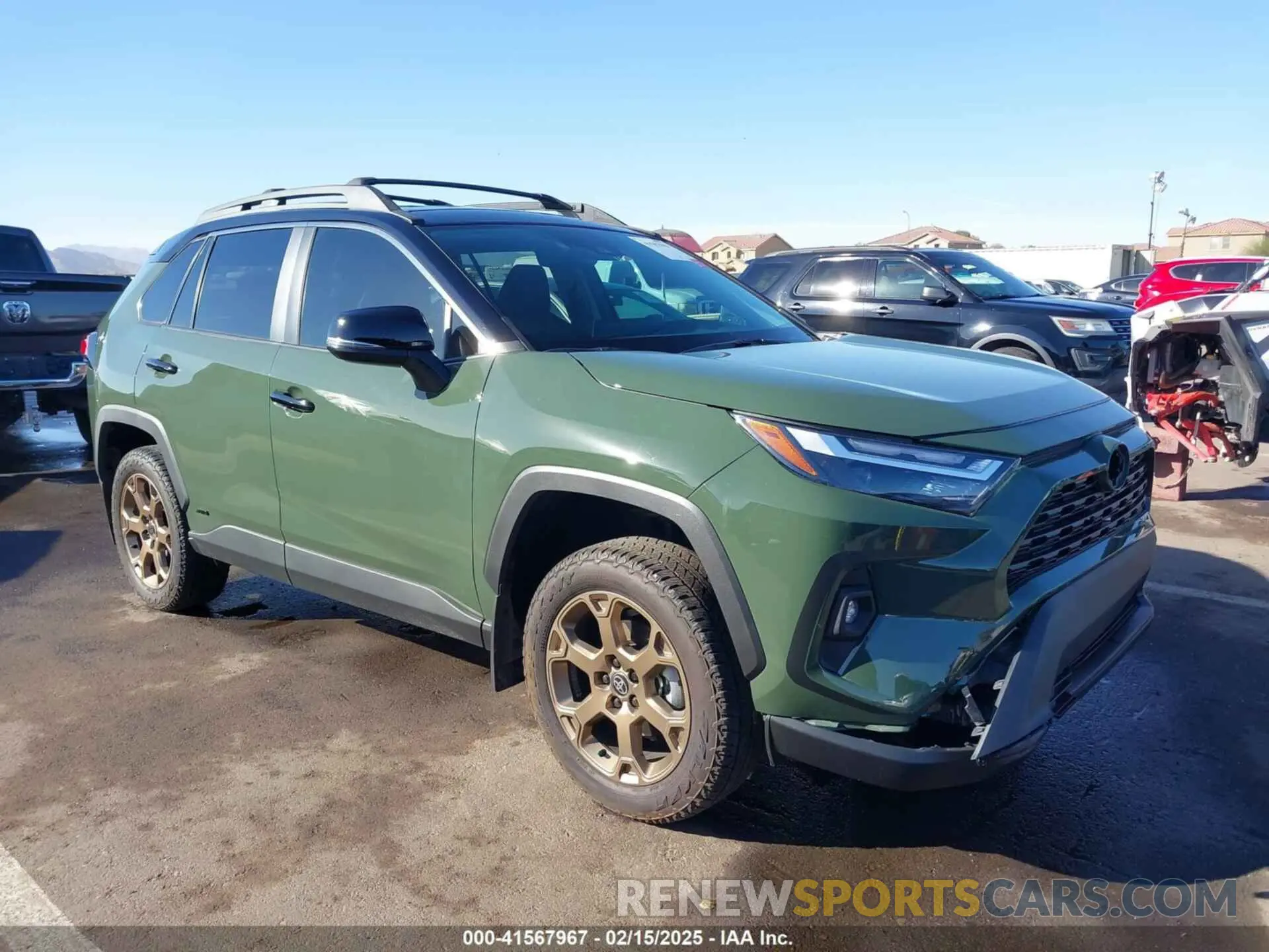 1 Фотография поврежденного автомобиля 2T3UWRFV3RW195348 TOYOTA RAV4 HYBRID 2024