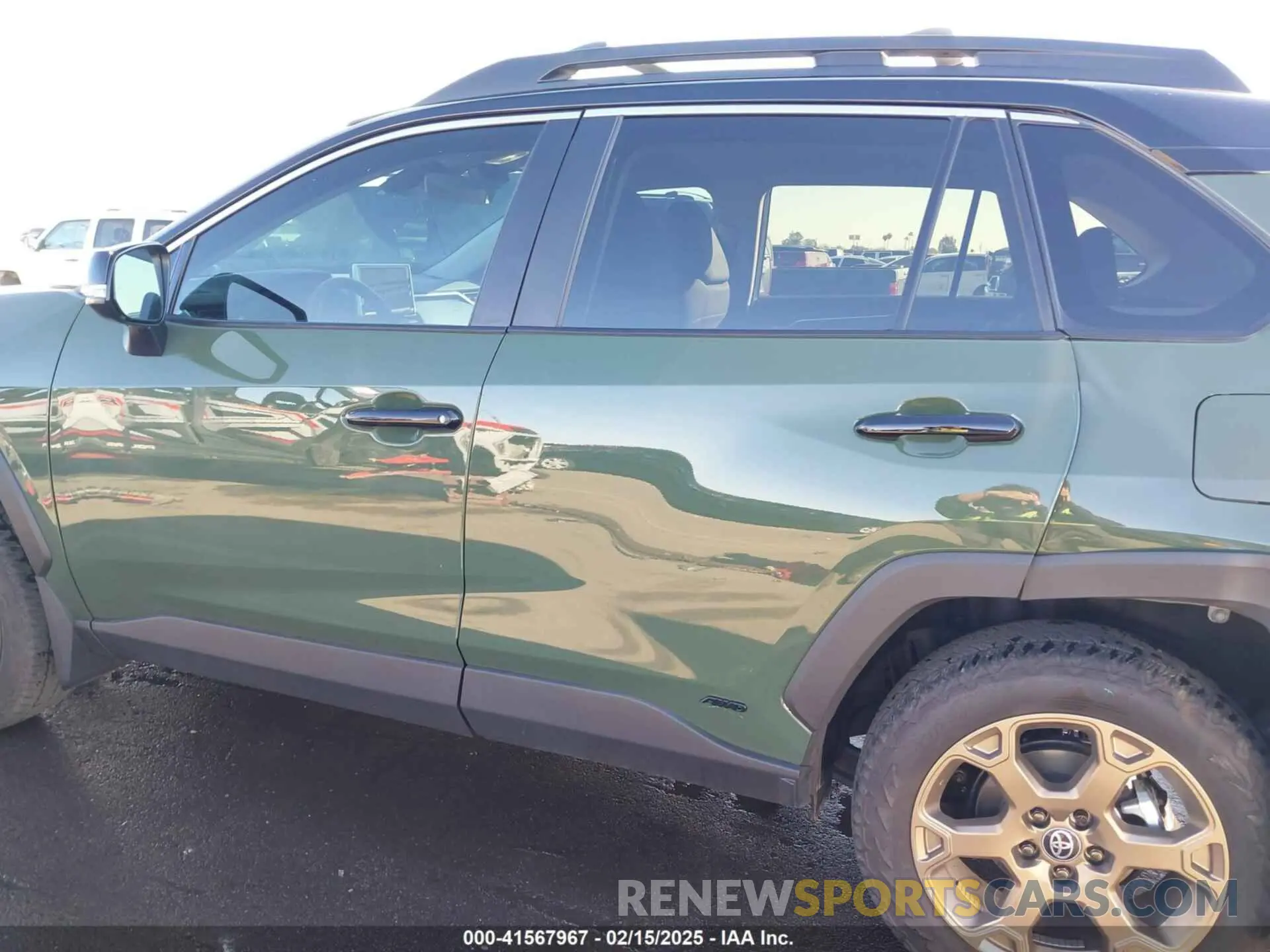 14 Фотография поврежденного автомобиля 2T3UWRFV3RW195348 TOYOTA RAV4 HYBRID 2024