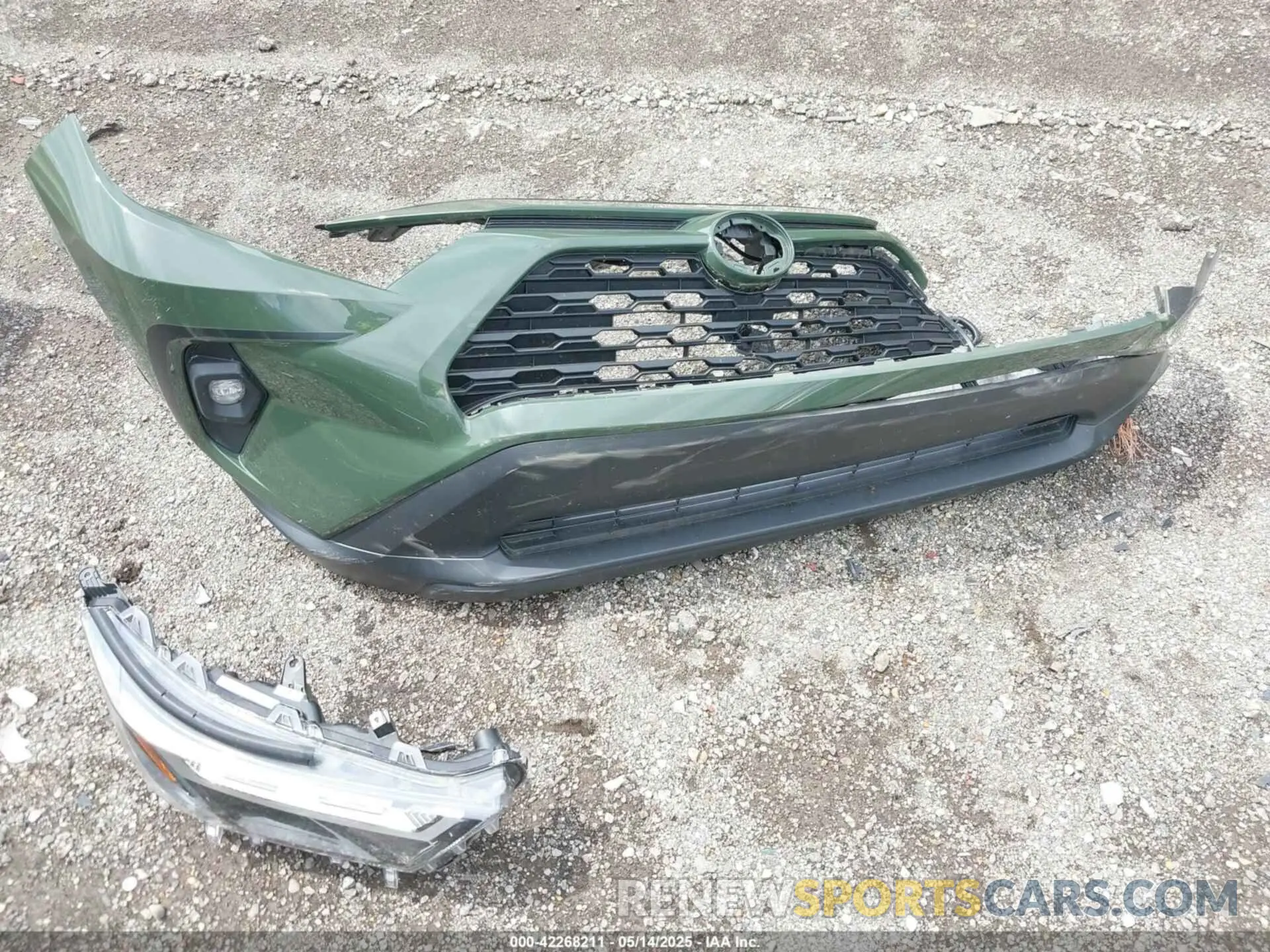 12 Фотография поврежденного автомобиля 2T3UWRFV4RW219138 TOYOTA RAV4 HYBRID 2024
