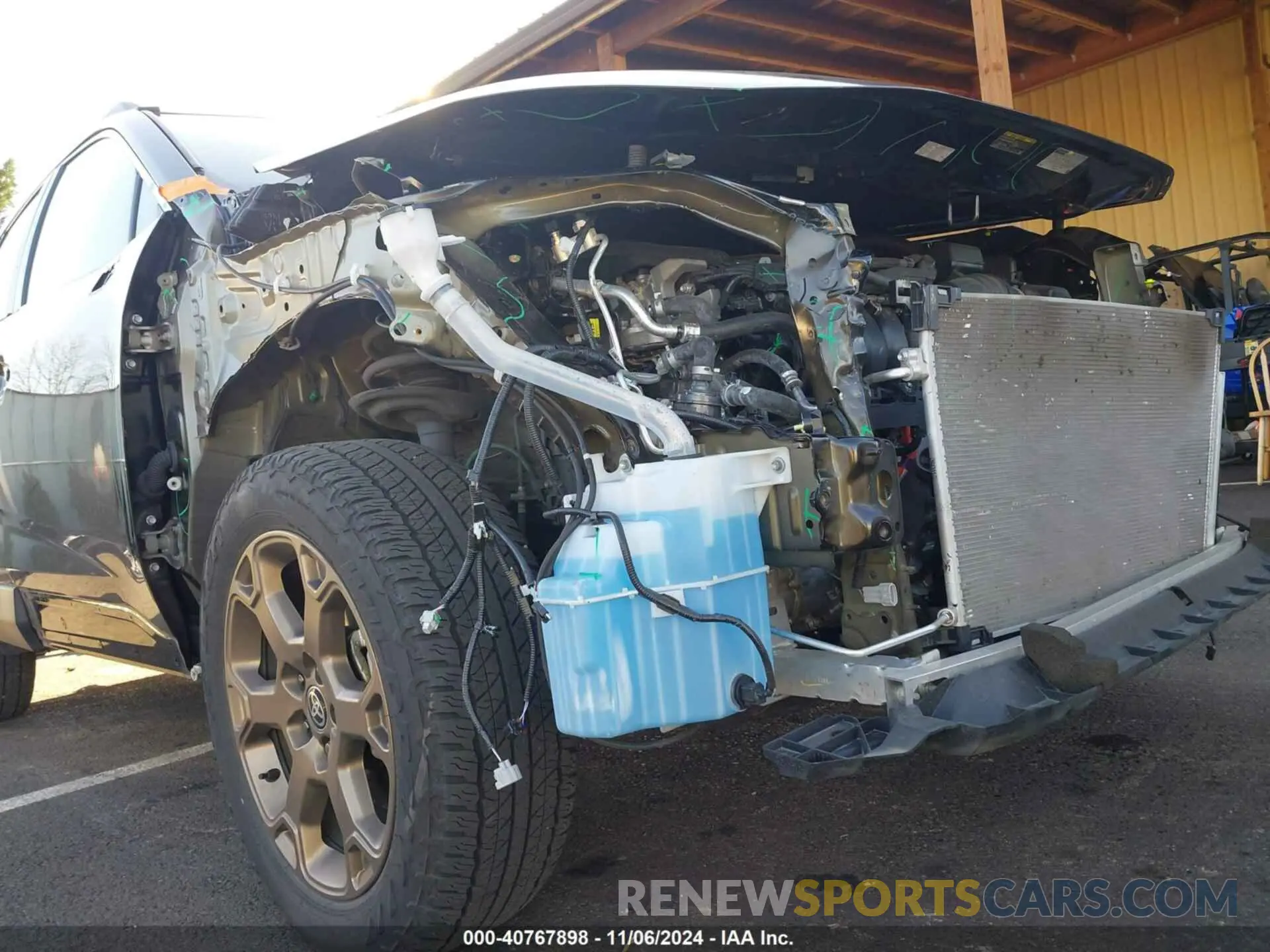 6 Photograph of a damaged car 2T3UWRFV8RW195748 TOYOTA RAV4 HYBRID 2024
