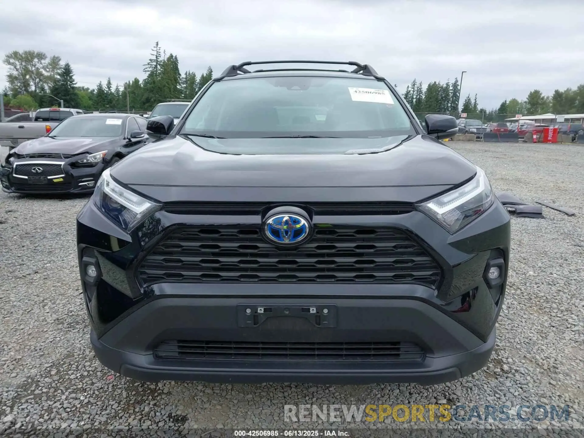 13 Photograph of a damaged car 2T3UWRFV9RW198724 TOYOTA RAV4 HYBRID 2024