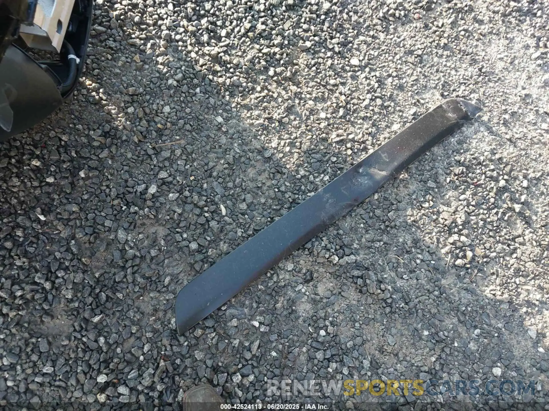 12 Фотография поврежденного автомобиля 4T3D6RFV5RU170502 TOYOTA RAV4 HYBRID 2024