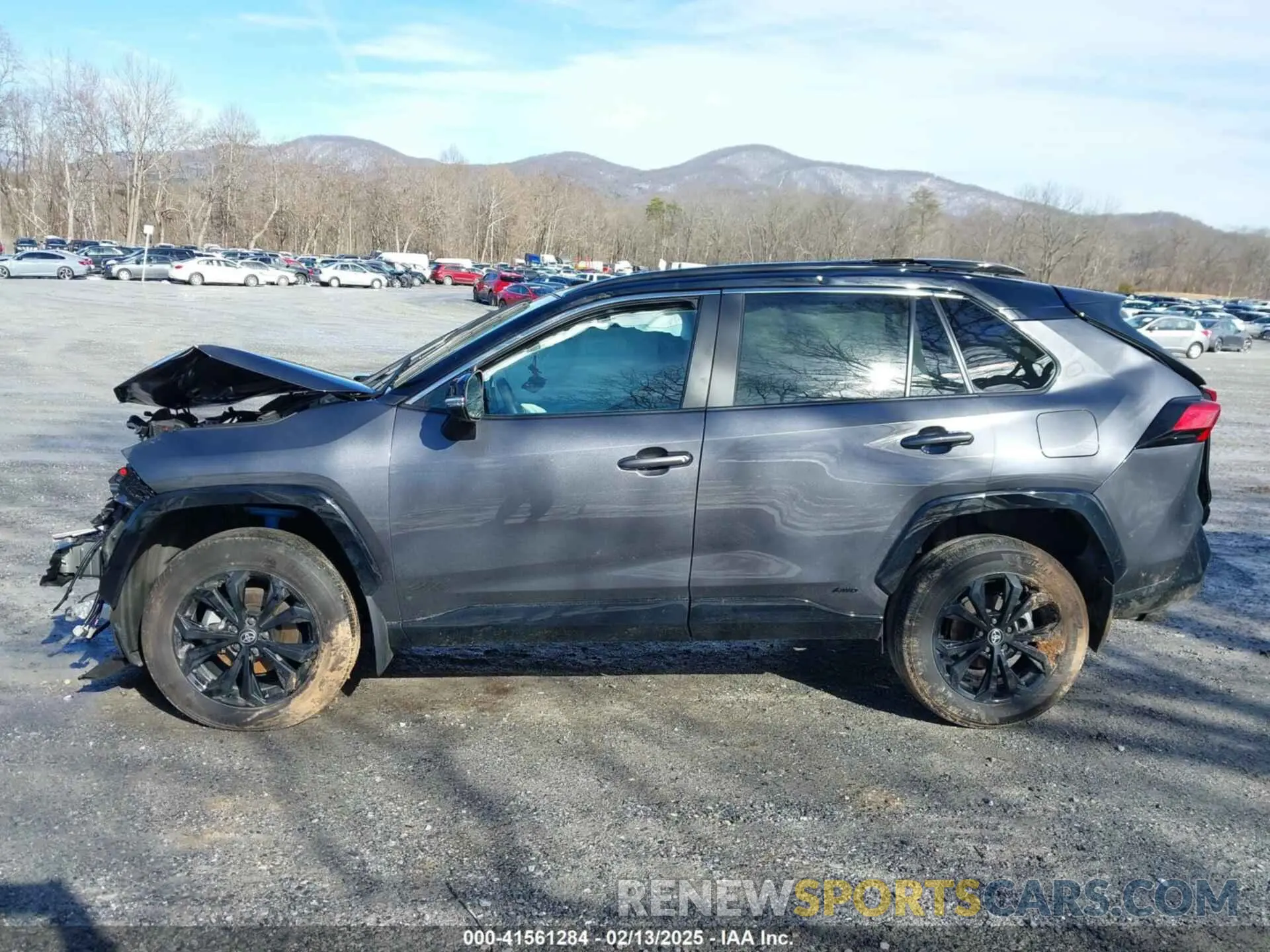15 Photograph of a damaged car 4T3E6RFV6RU144463 TOYOTA RAV4 HYBRID 2024