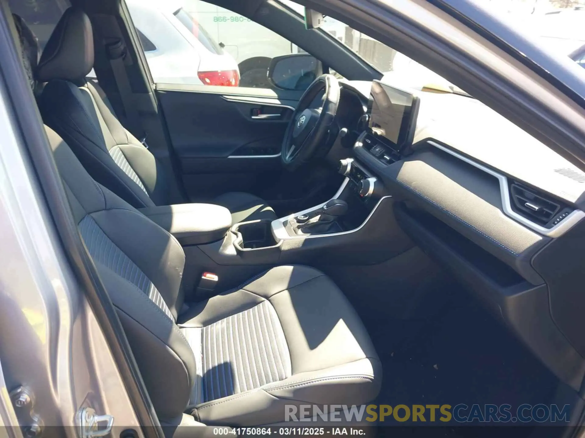 5 Фотография поврежденного автомобиля 4T3E6RFV7RU168500 TOYOTA RAV4 HYBRID 2024