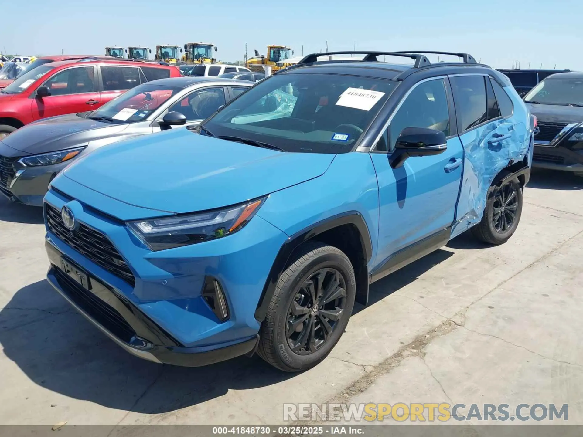 2 Фотография поврежденного автомобиля 4T3E6RFV8RU153892 TOYOTA RAV4 HYBRID 2024