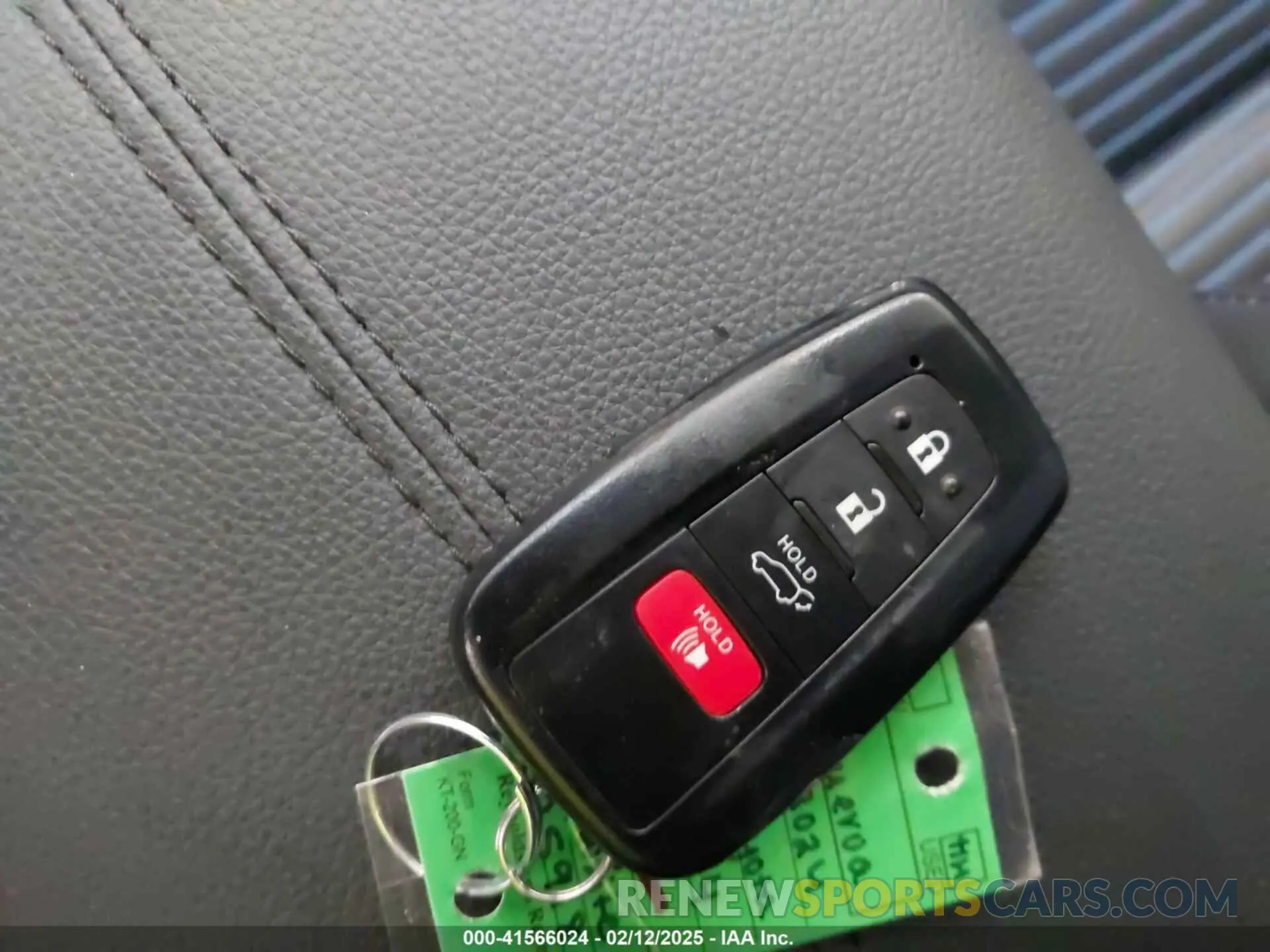 11 Photograph of a damaged car 4T3E6RFV9RU169387 TOYOTA RAV4 HYBRID 2024