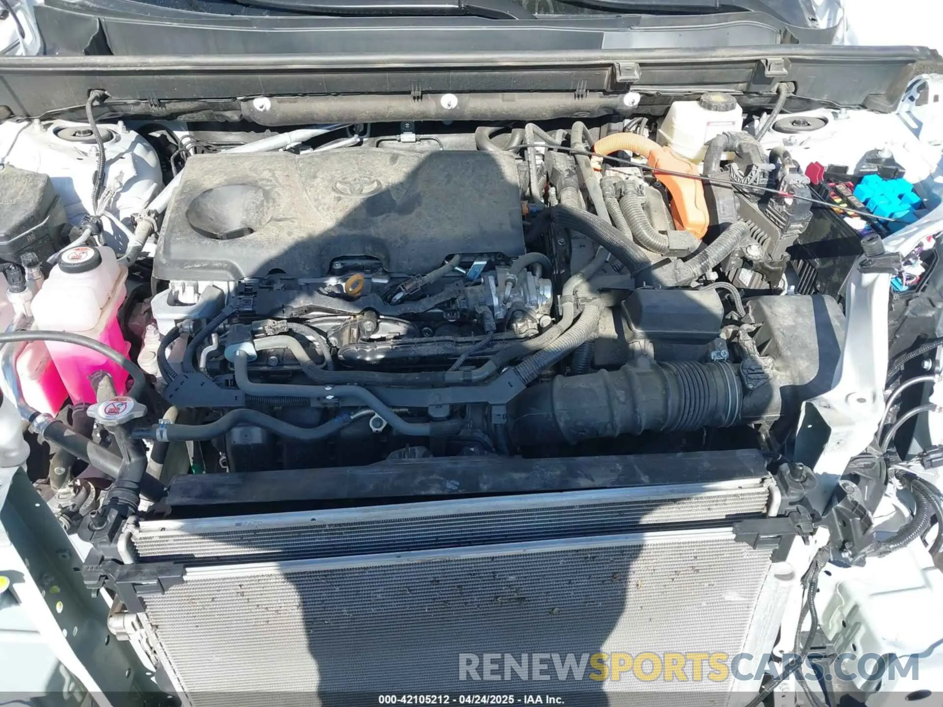 10 Photograph of a damaged car 4T3E6RFVXRU149410 TOYOTA RAV4 HYBRID 2024
