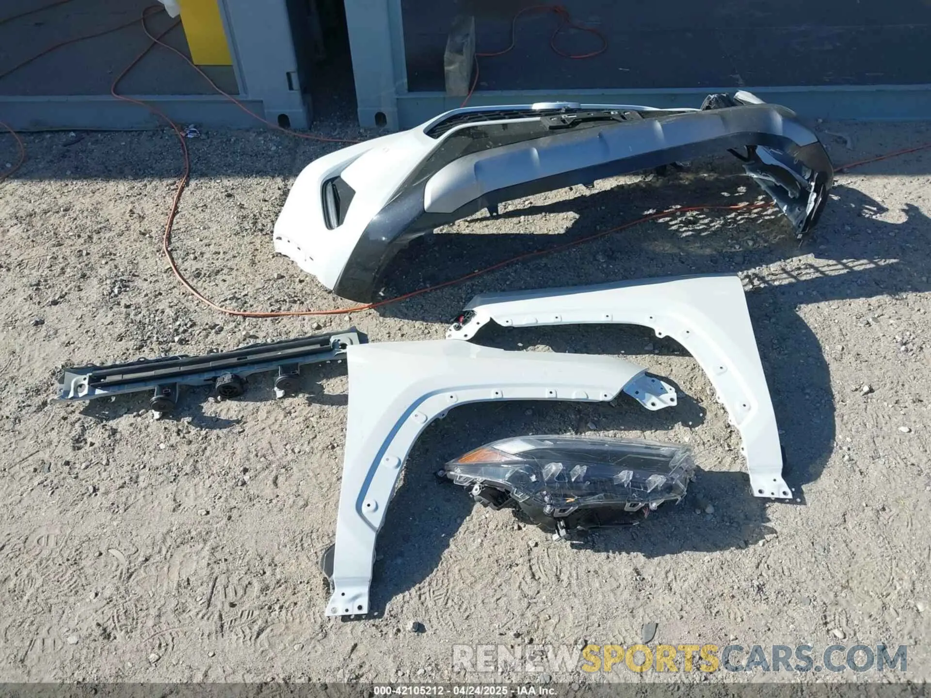 12 Photograph of a damaged car 4T3E6RFVXRU149410 TOYOTA RAV4 HYBRID 2024
