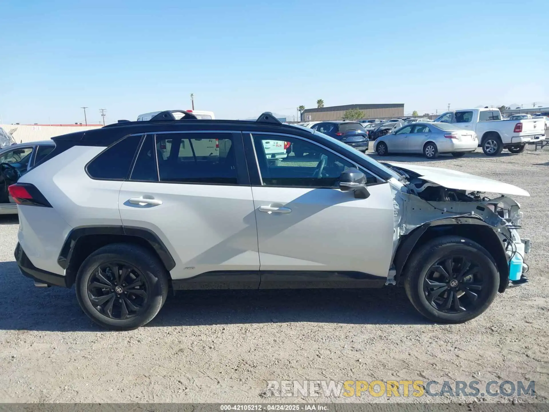 14 Photograph of a damaged car 4T3E6RFVXRU149410 TOYOTA RAV4 HYBRID 2024
