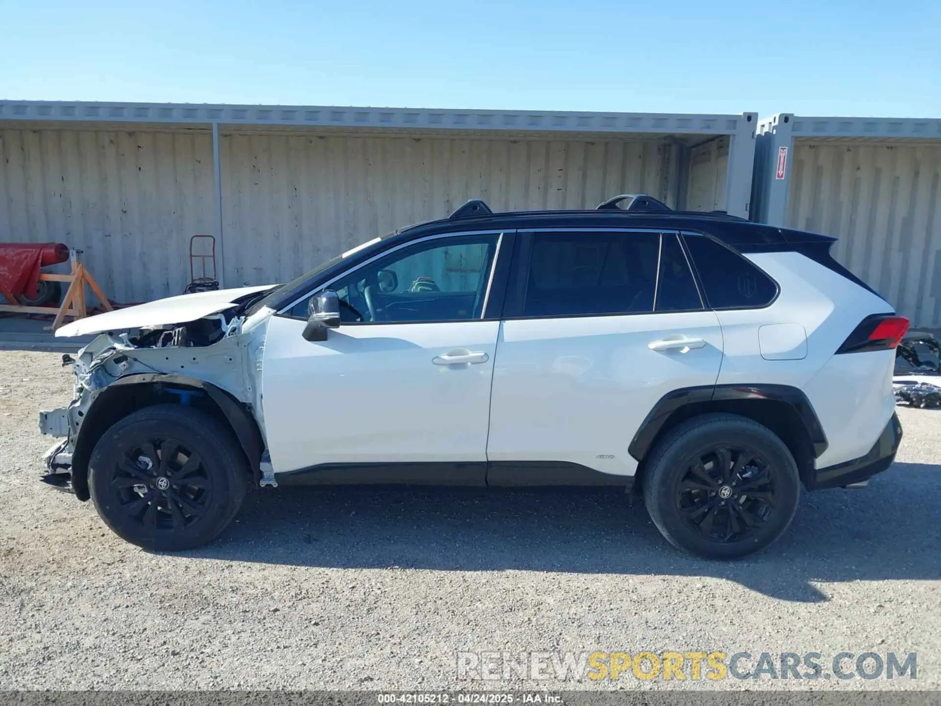 15 Photograph of a damaged car 4T3E6RFVXRU149410 TOYOTA RAV4 HYBRID 2024