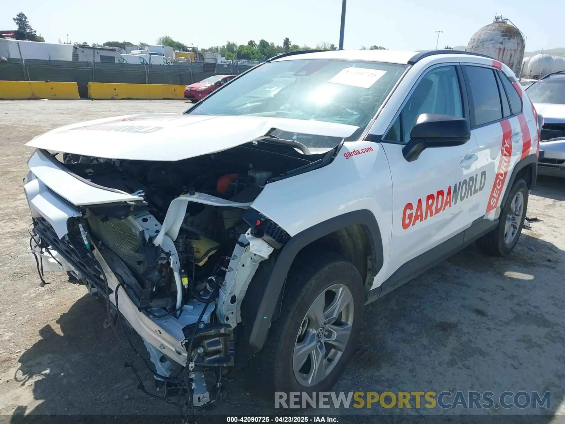 2 Фотография поврежденного автомобиля 4T3LWRFV6RU160007 TOYOTA RAV4 HYBRID 2024