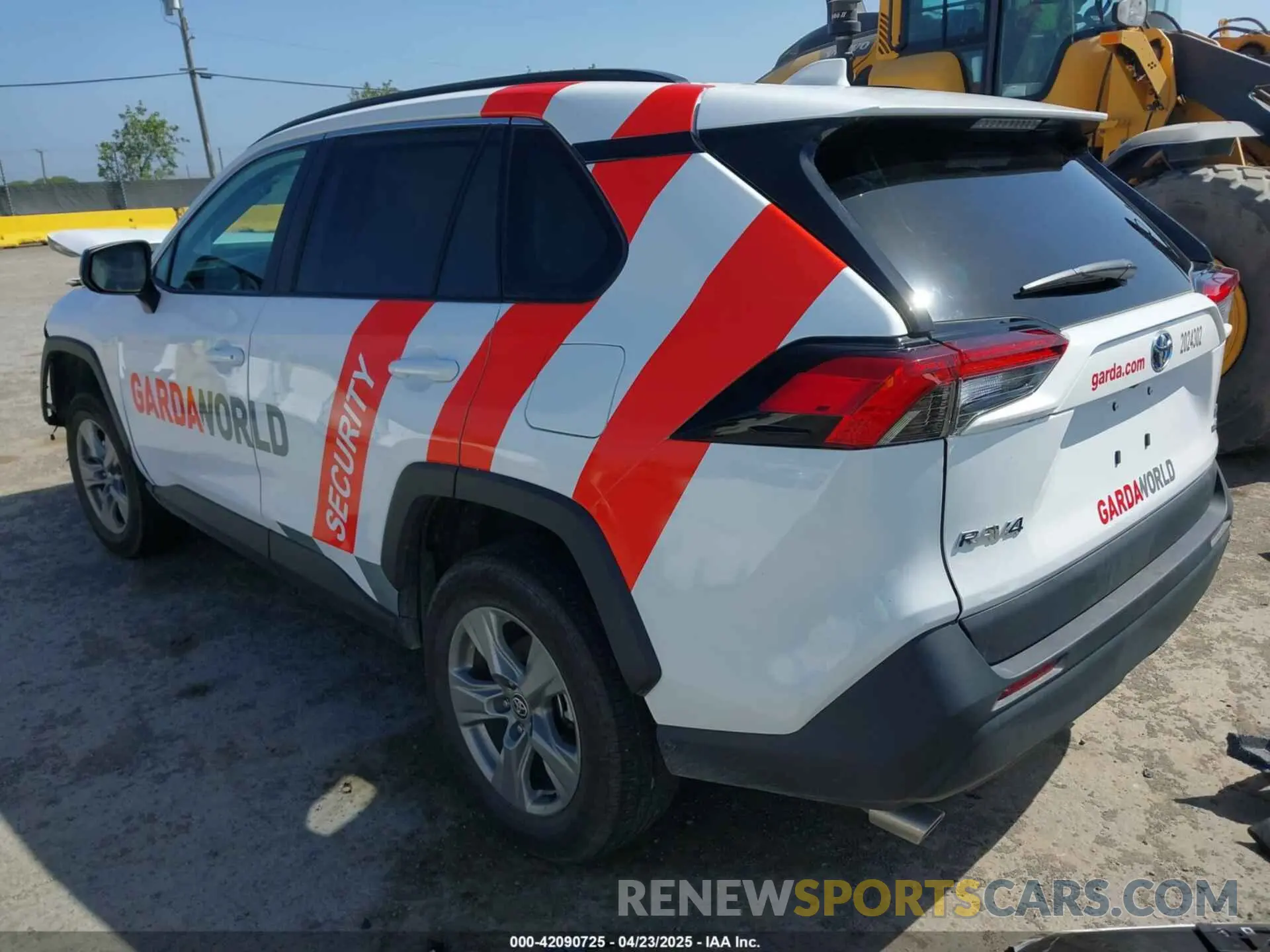 3 Фотография поврежденного автомобиля 4T3LWRFV6RU160007 TOYOTA RAV4 HYBRID 2024