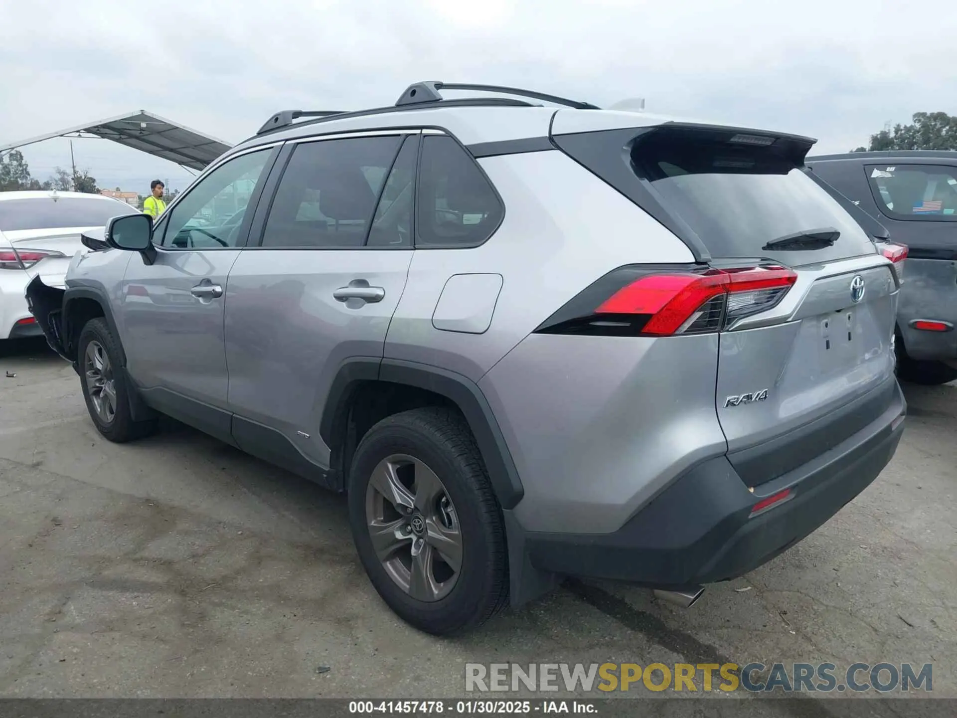 3 Фотография поврежденного автомобиля 4T3MWRFV1RU133124 TOYOTA RAV4 HYBRID 2024