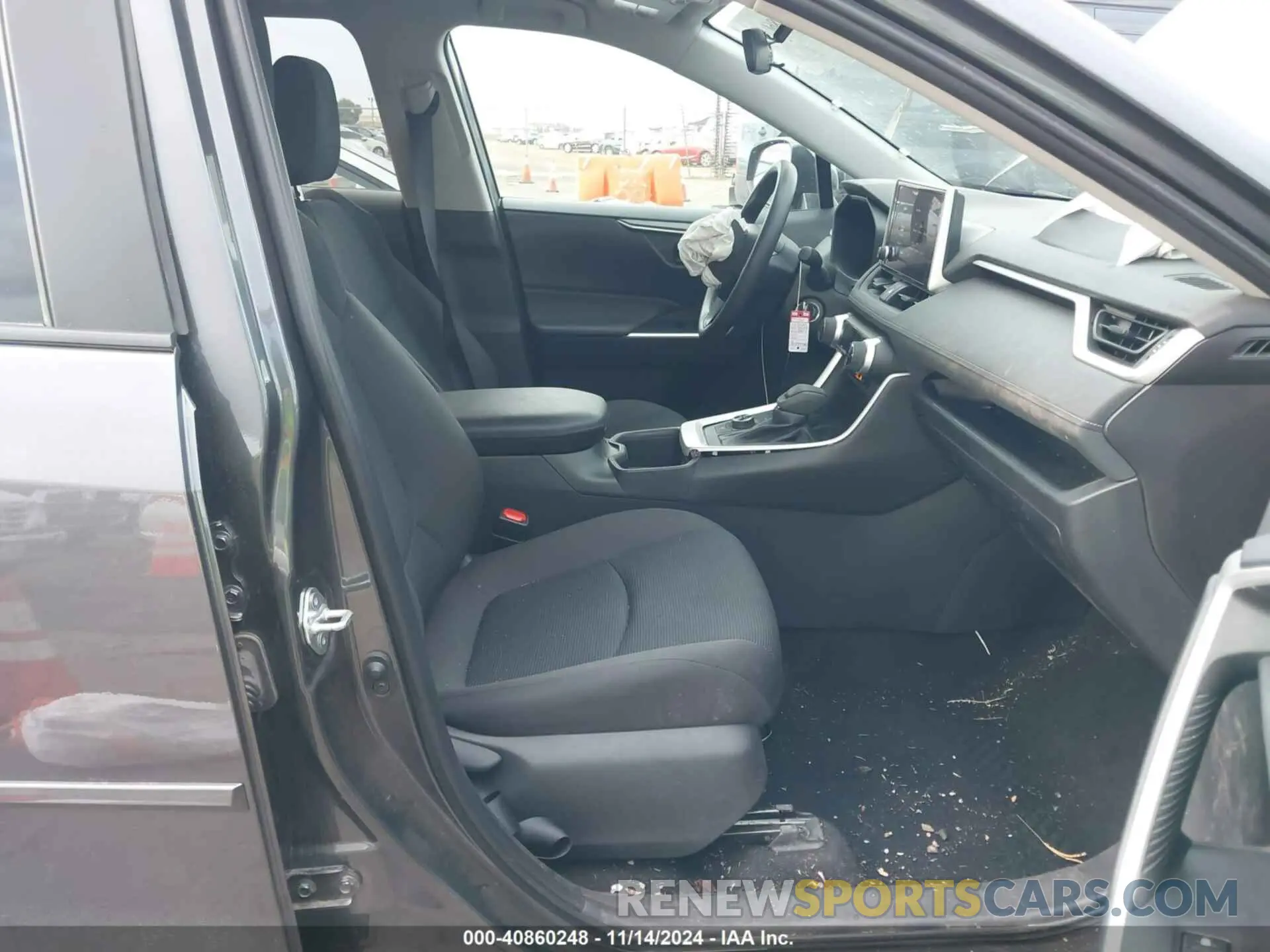 5 Фотография поврежденного автомобиля 4T3MWRFV3RU148398 TOYOTA RAV4 HYBRID 2024