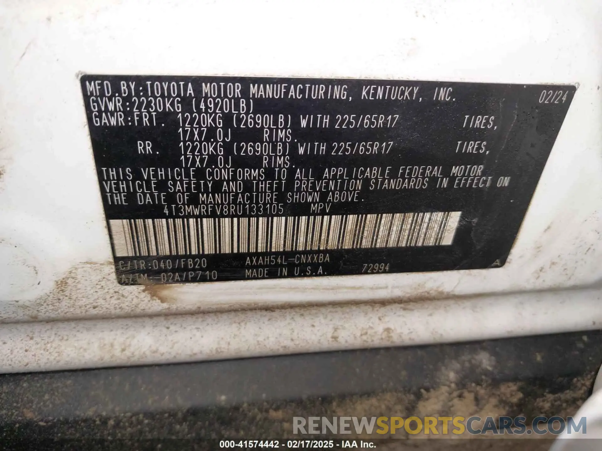 9 Photograph of a damaged car 4T3MWRFV8RU133105 TOYOTA RAV4 HYBRID 2024
