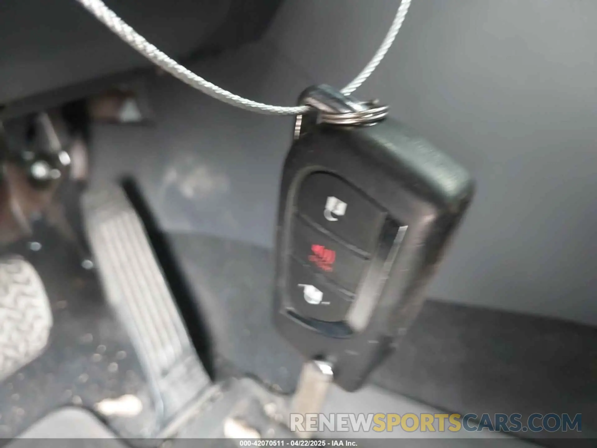 11 Фотография поврежденного автомобиля 4T3MWRFV9RU156795 TOYOTA RAV4 HYBRID 2024