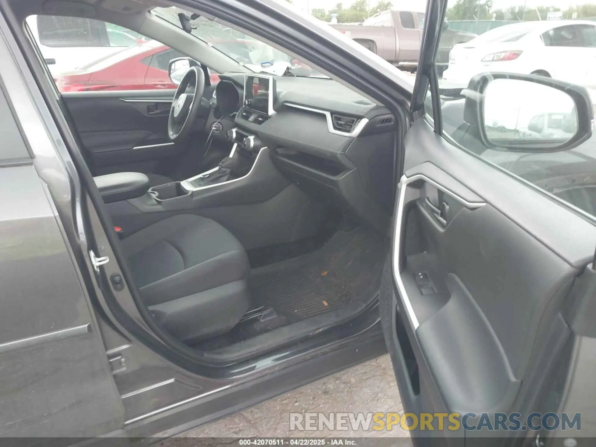 5 Фотография поврежденного автомобиля 4T3MWRFV9RU156795 TOYOTA RAV4 HYBRID 2024