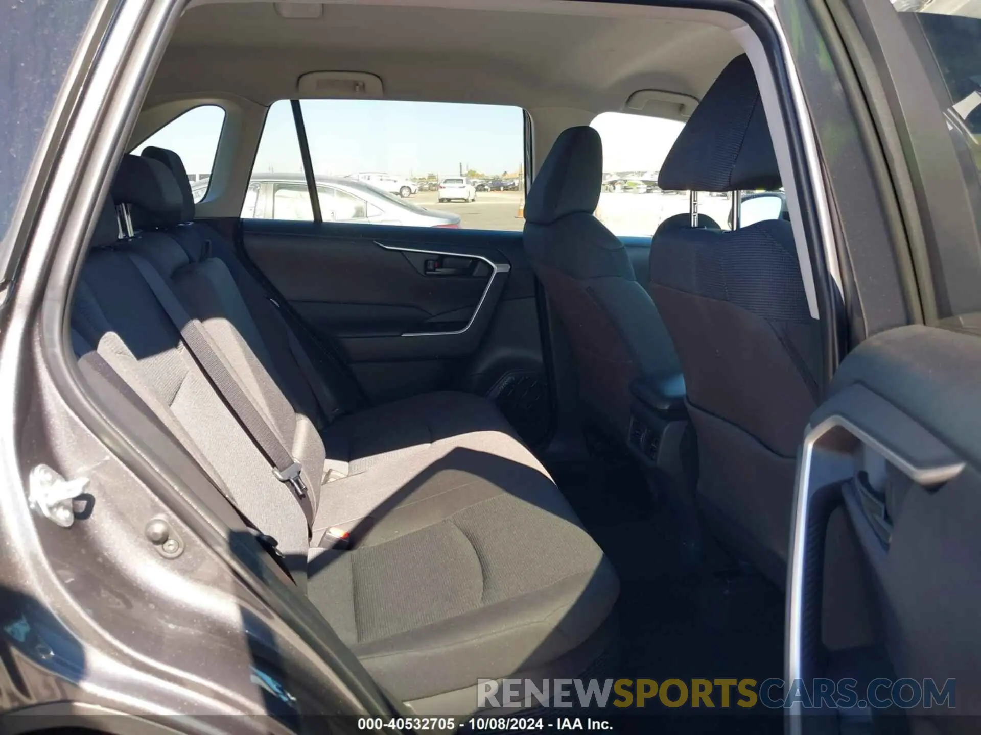 8 Photograph of a damaged car 4T3MWRFVXRU123174 TOYOTA RAV4 HYBRID 2024