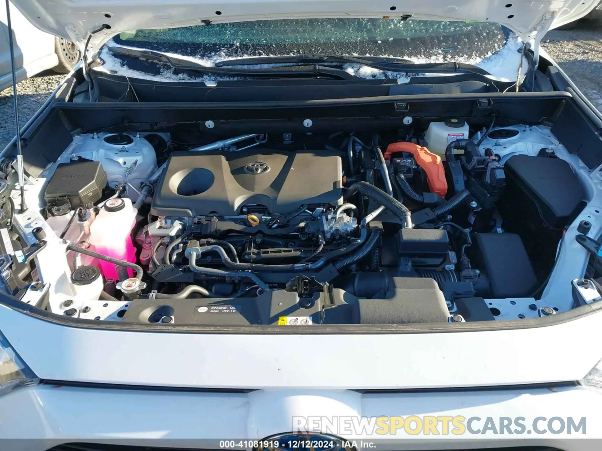 10 Photograph of a damaged car 4T3MWRFVXRU158961 TOYOTA RAV4 HYBRID 2024