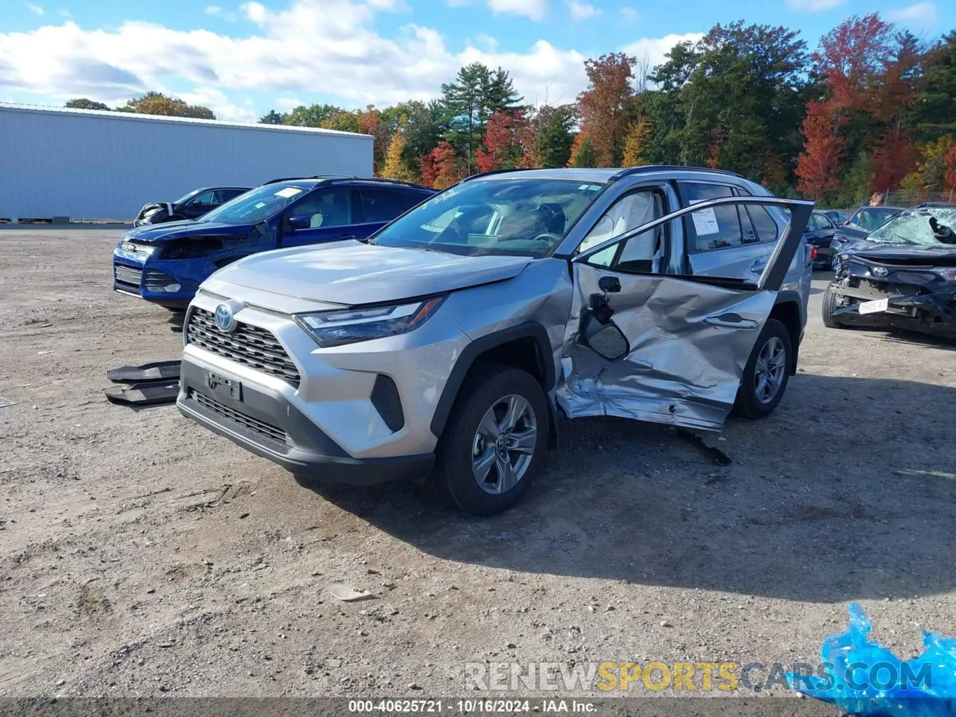 2 Фотография поврежденного автомобиля 4T3RWRFV1RU112652 TOYOTA RAV4 HYBRID 2024