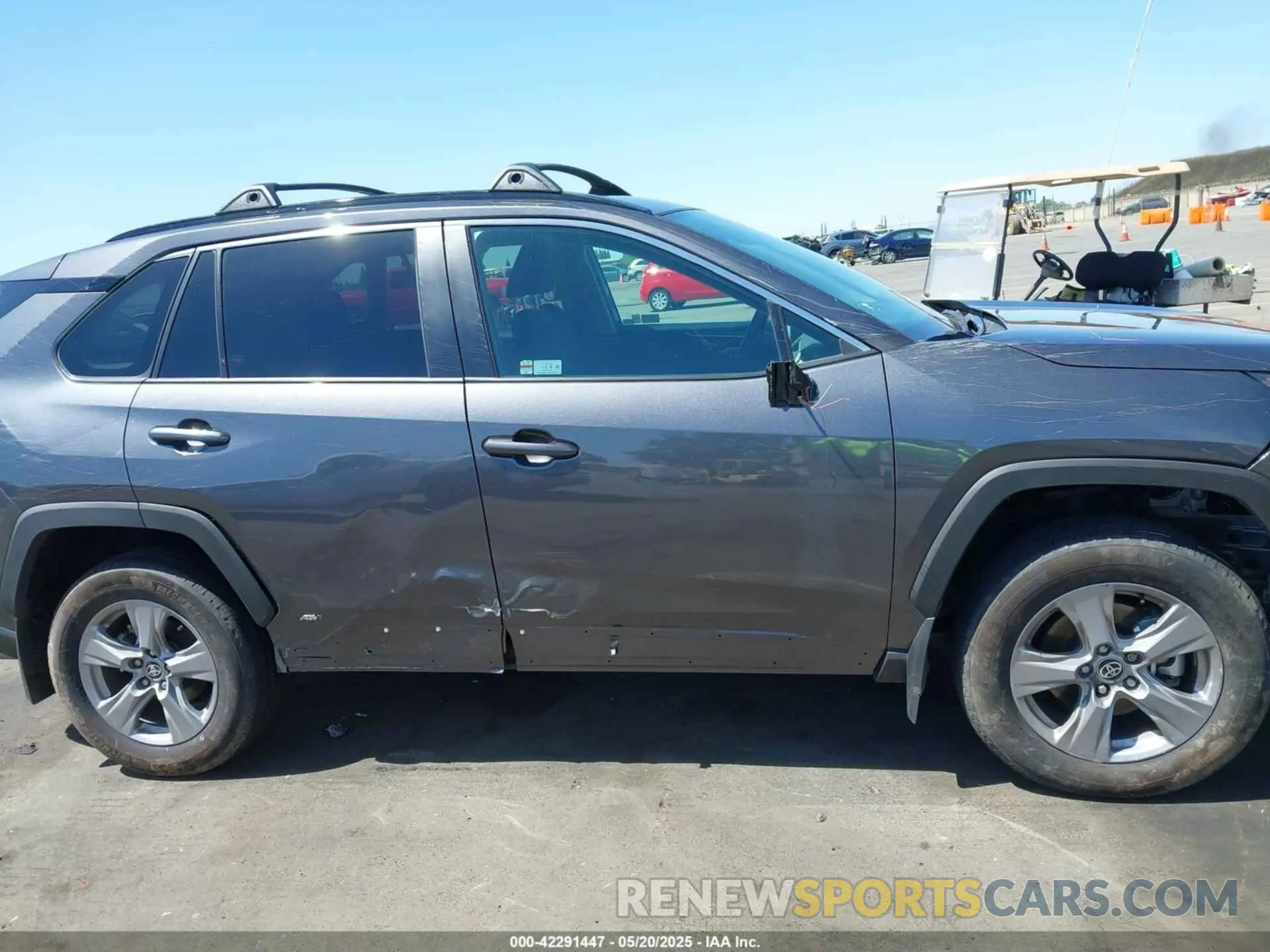 13 Photograph of a damaged car 4T3RWRFV1RU127619 TOYOTA RAV4 HYBRID 2024