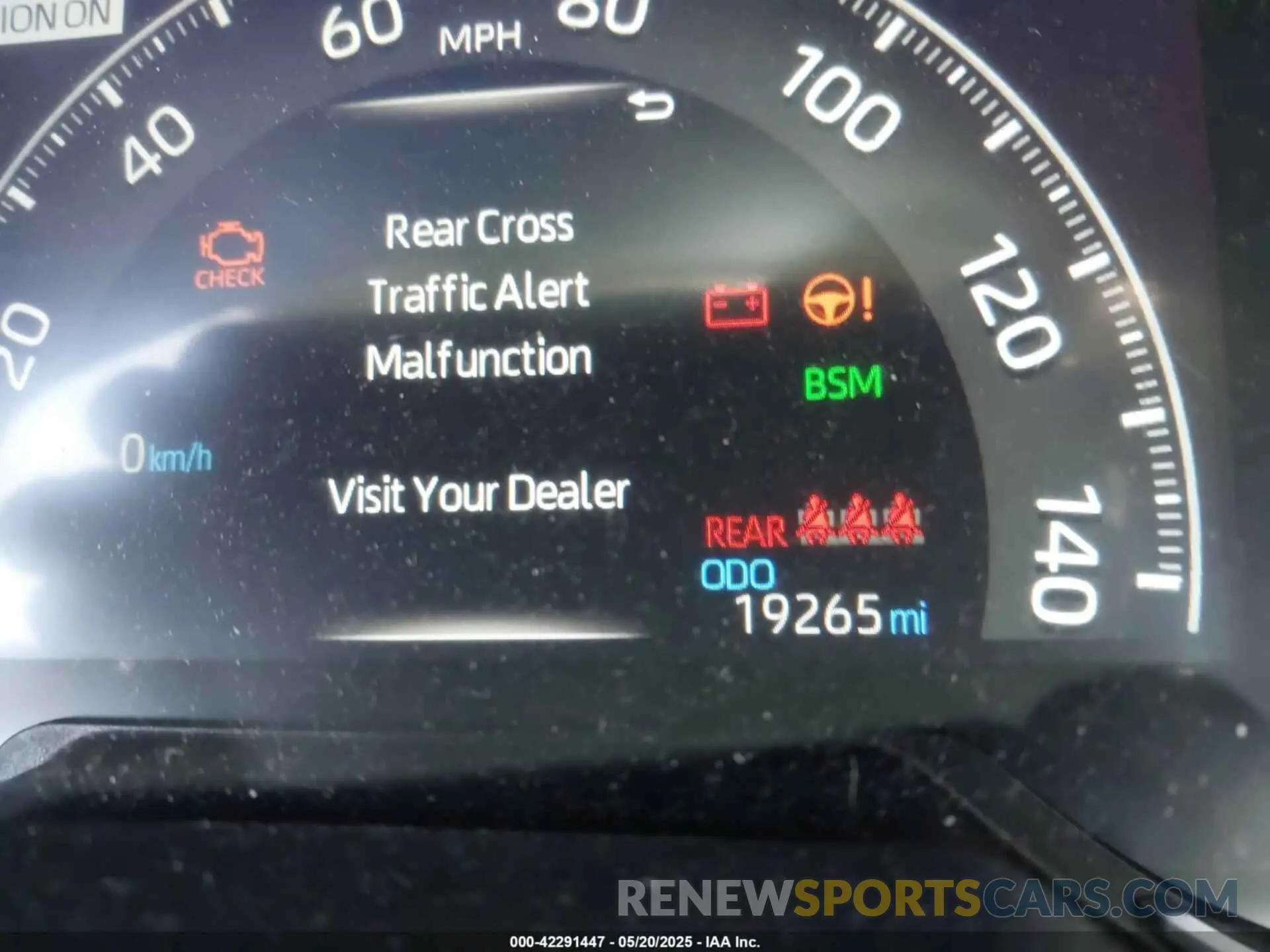 7 Photograph of a damaged car 4T3RWRFV1RU127619 TOYOTA RAV4 HYBRID 2024