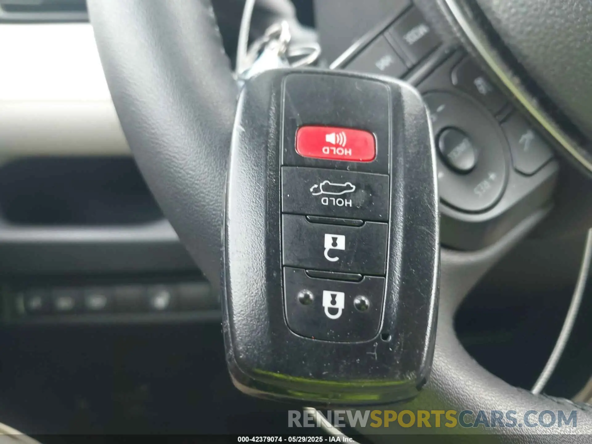 11 Photograph of a damaged car 4T3RWRFV4RU111446 TOYOTA RAV4 HYBRID 2024