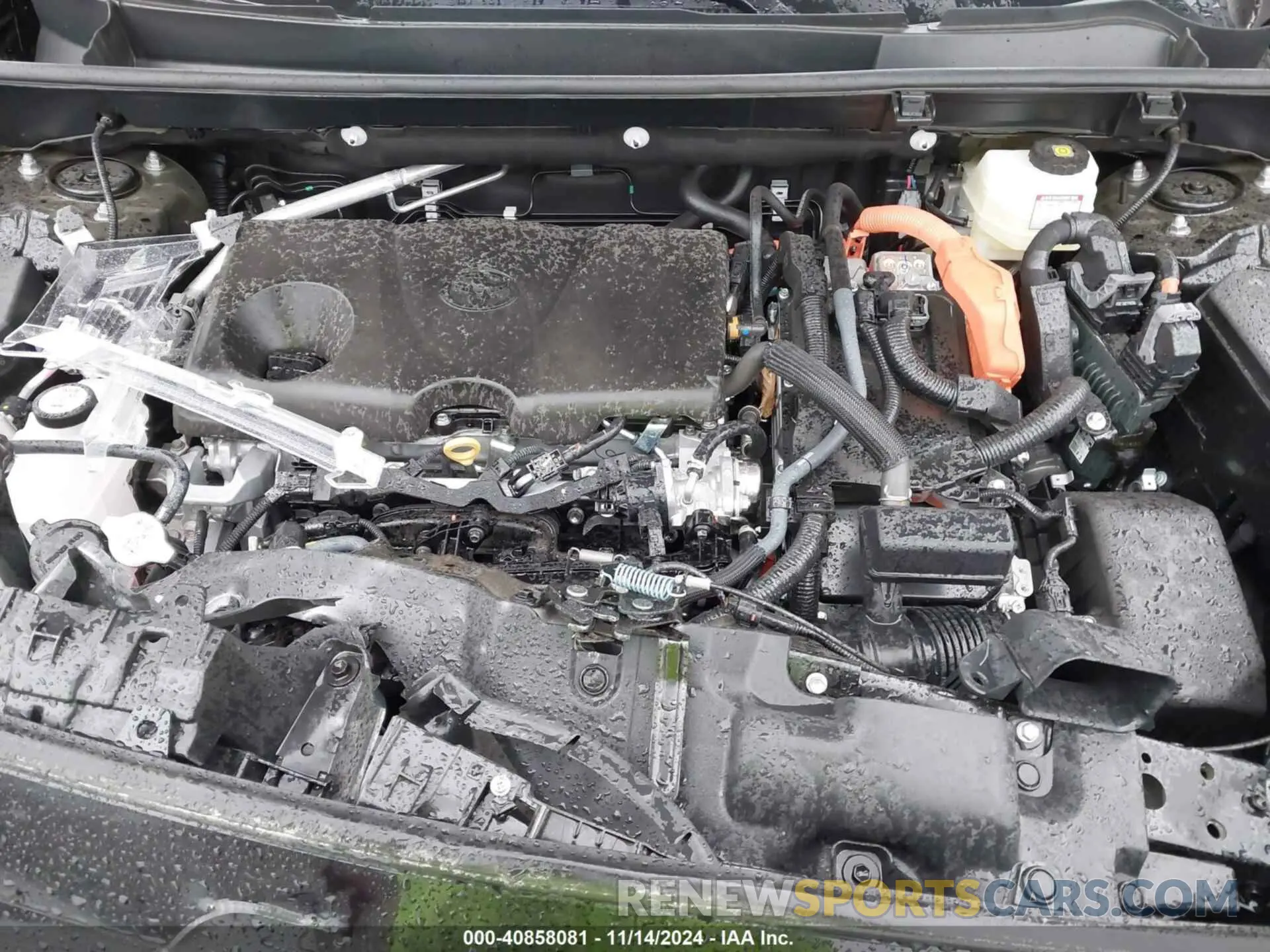 10 Photograph of a damaged car 4T3RWRFV5RU158422 TOYOTA RAV4 HYBRID 2024