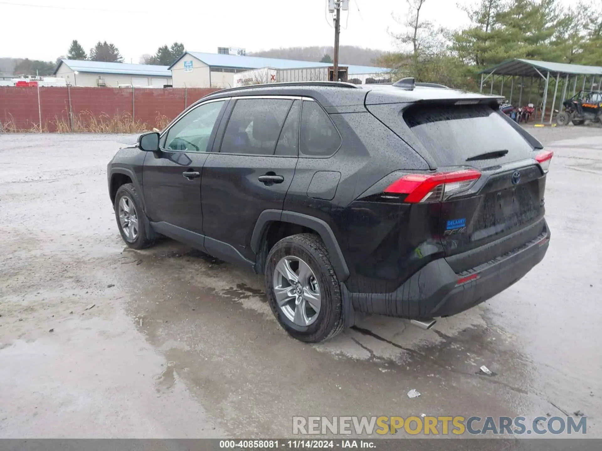 3 Photograph of a damaged car 4T3RWRFV5RU158422 TOYOTA RAV4 HYBRID 2024