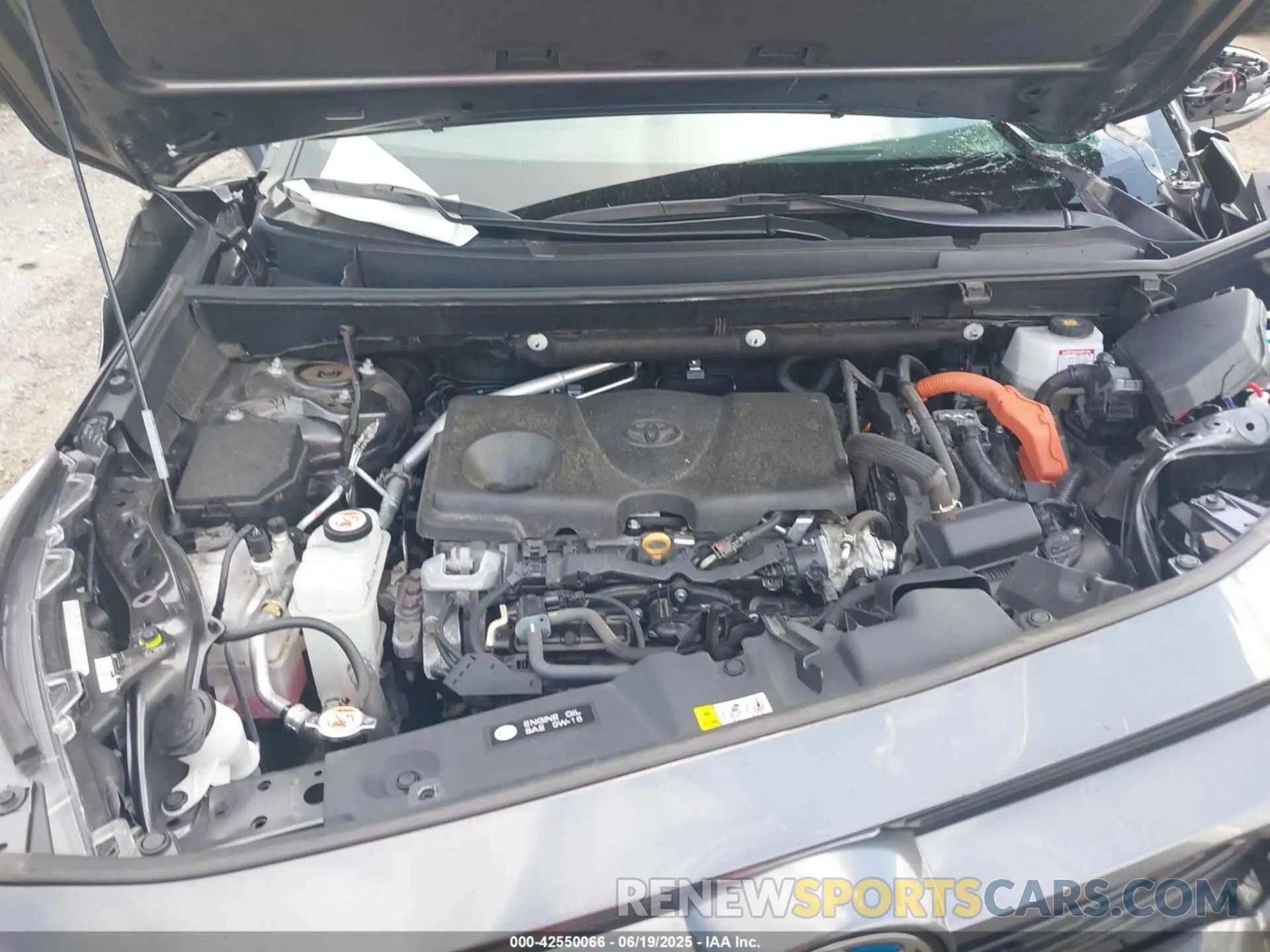 10 Photograph of a damaged car 4T3RWRFV8RU111725 TOYOTA RAV4 HYBRID 2024