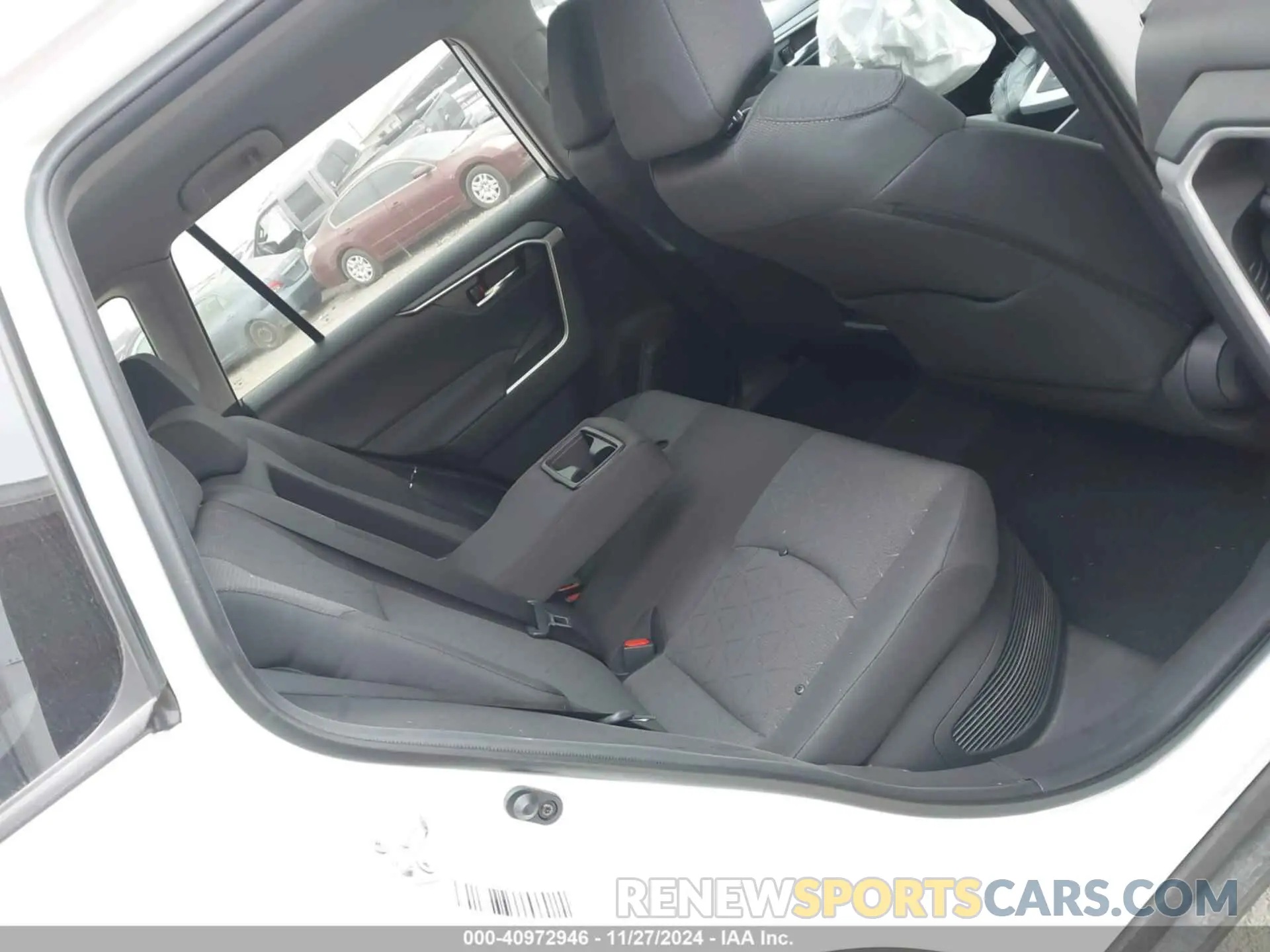 8 Photograph of a damaged car 4T3RWRFV8RU132722 TOYOTA RAV4 HYBRID 2024