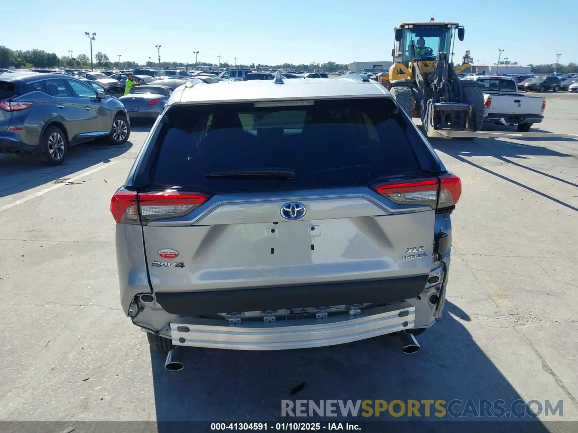 17 Фотография поврежденного автомобиля 4T3RWRFV8RU140271 TOYOTA RAV4 HYBRID 2024